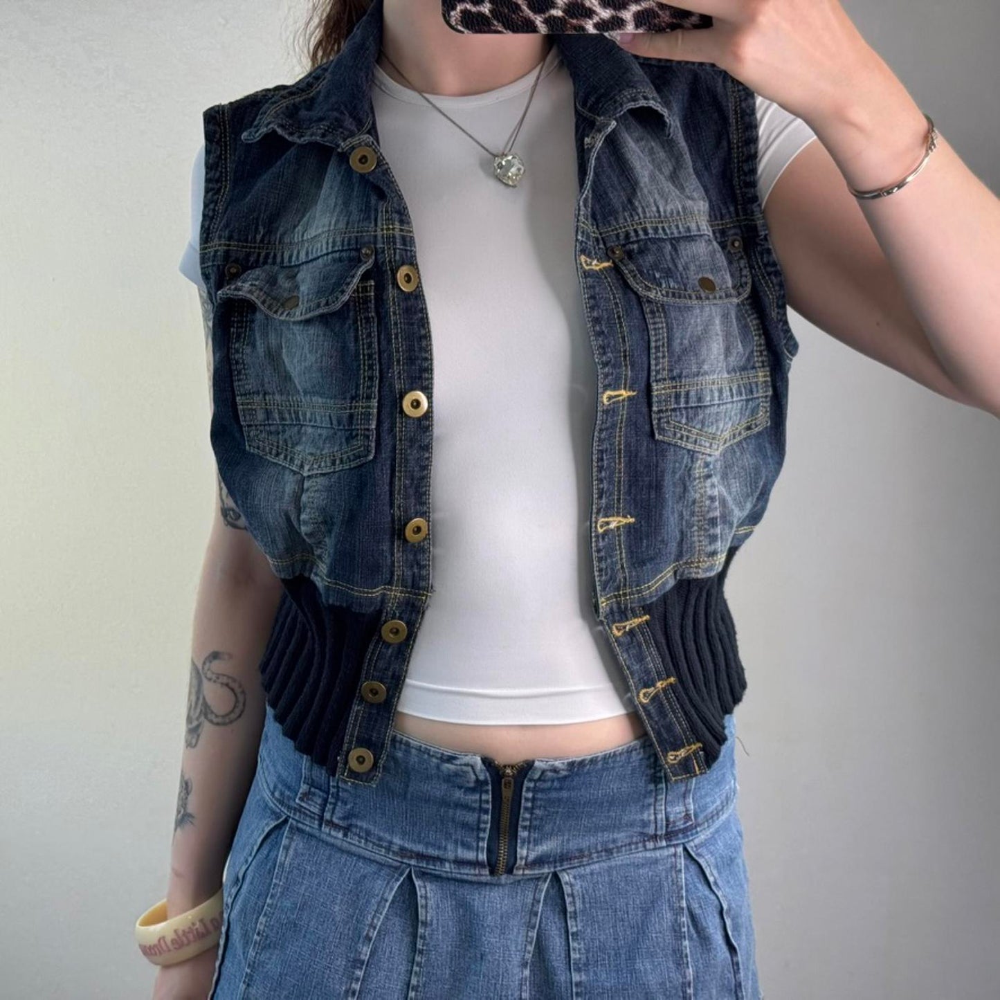 Y2K vintage faded denim sleeveless jacket knit waistband cropped short length