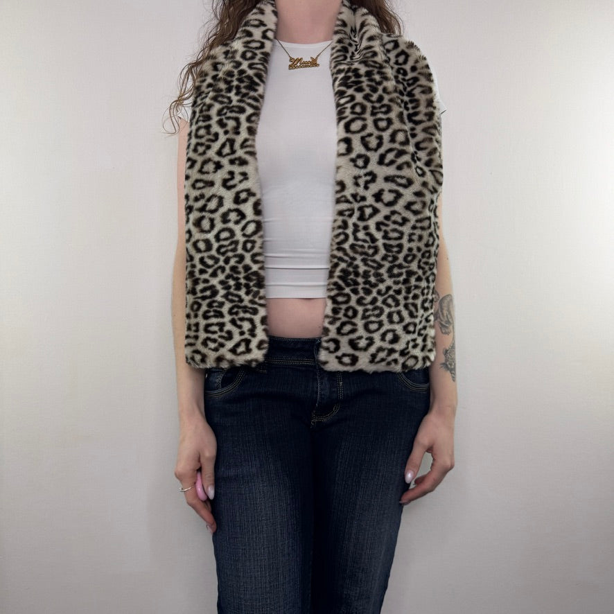 Y2K vintage faux fur leopard scarf