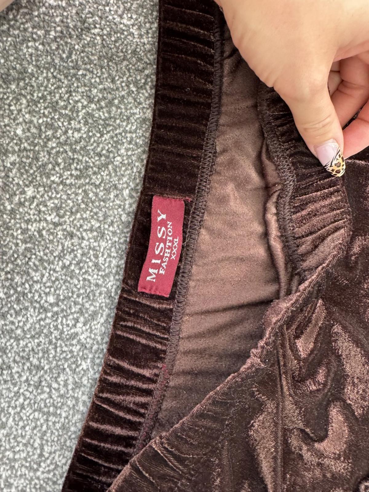 Y2K vintage velour sequin tiered maxi skirt brown a line stretchy boho