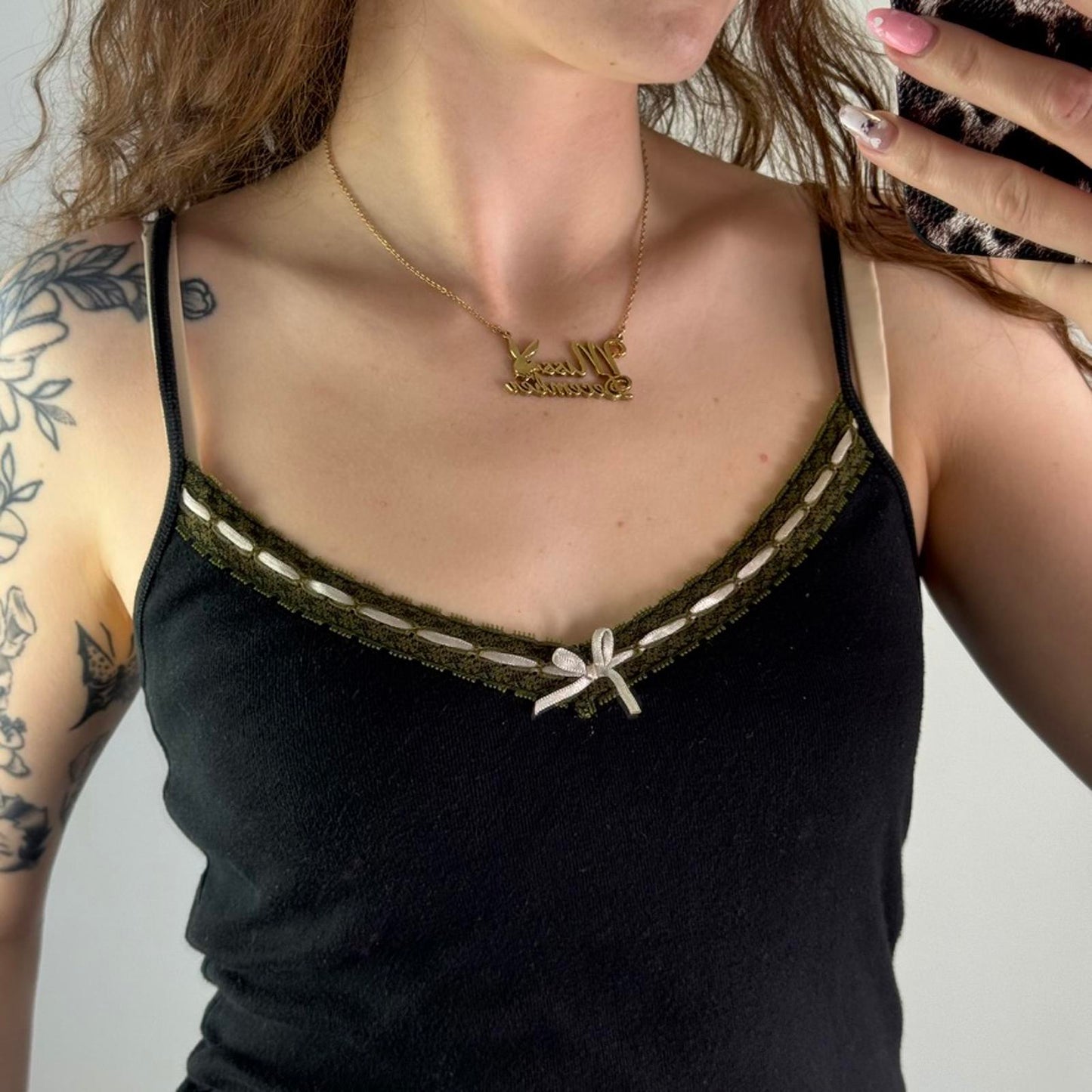 Y2K vintage bow trim cami top v neck