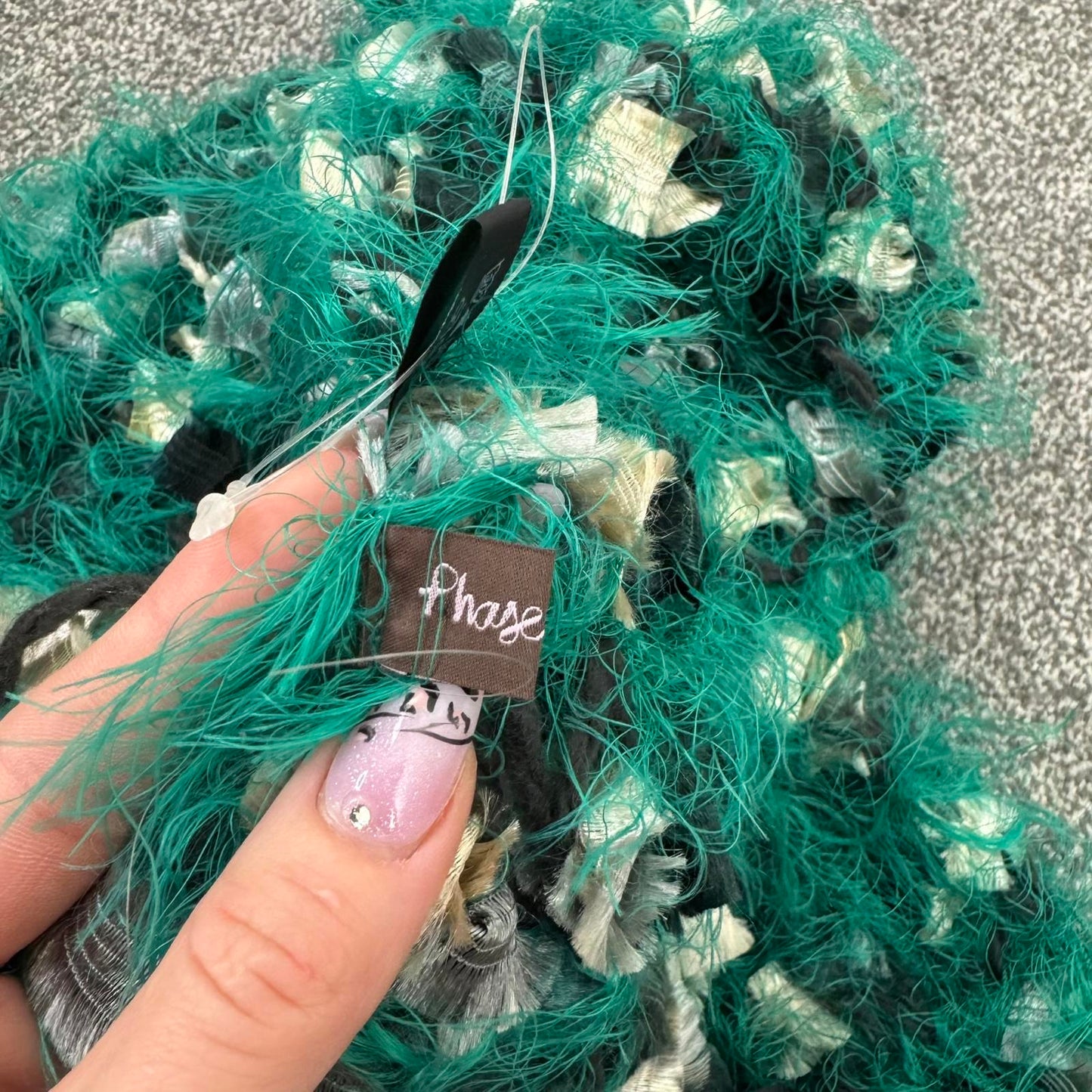 Y2K vintage Phase Eight chunky fluffy scarf green grey cream shaggy