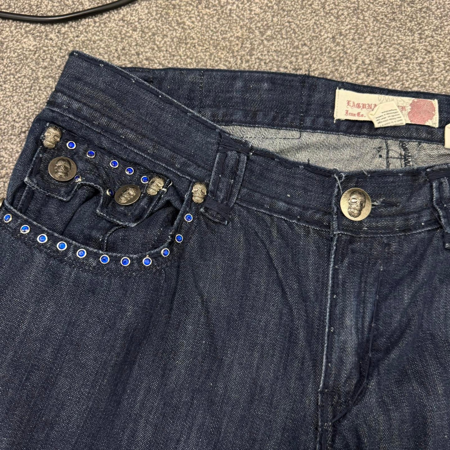 Y2K vintage Laguna Beach bootcut jeans filigree rhinestones skull dark blue
