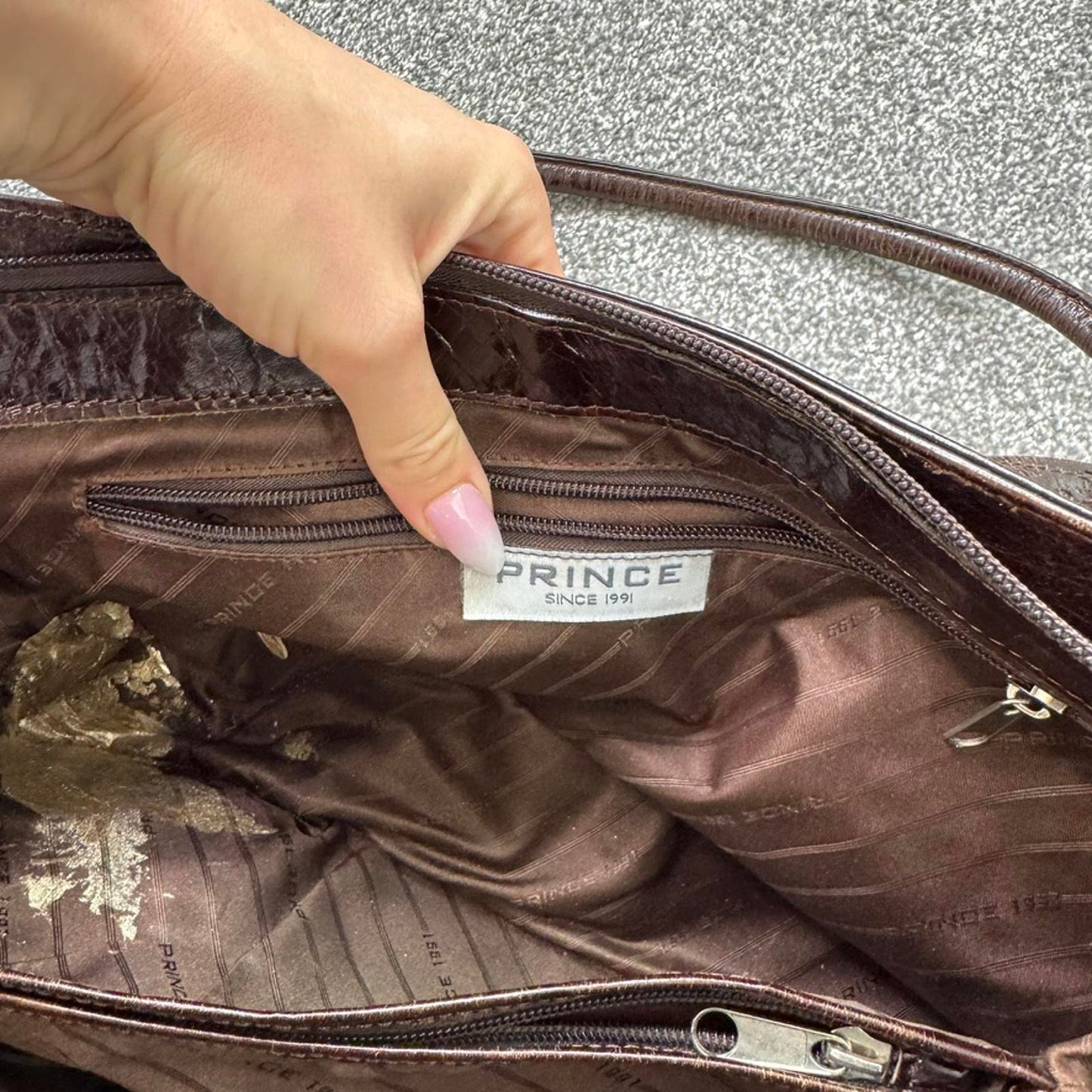 Y2K vintage genuine real leather patent shoulder bag zippers shiny medium size