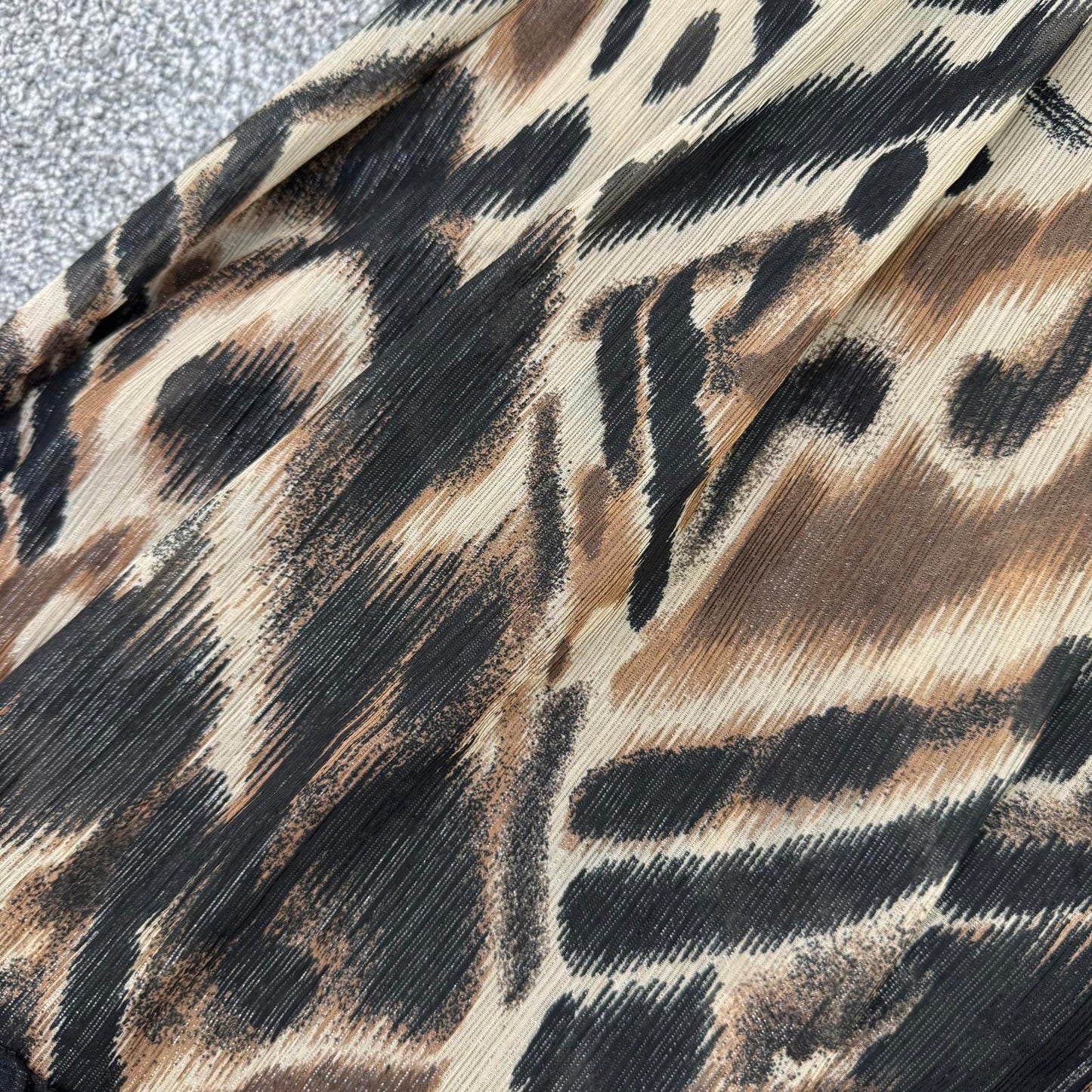 Y2K vintage sparkly midi dress abstract print glitter v neck frill hem a line