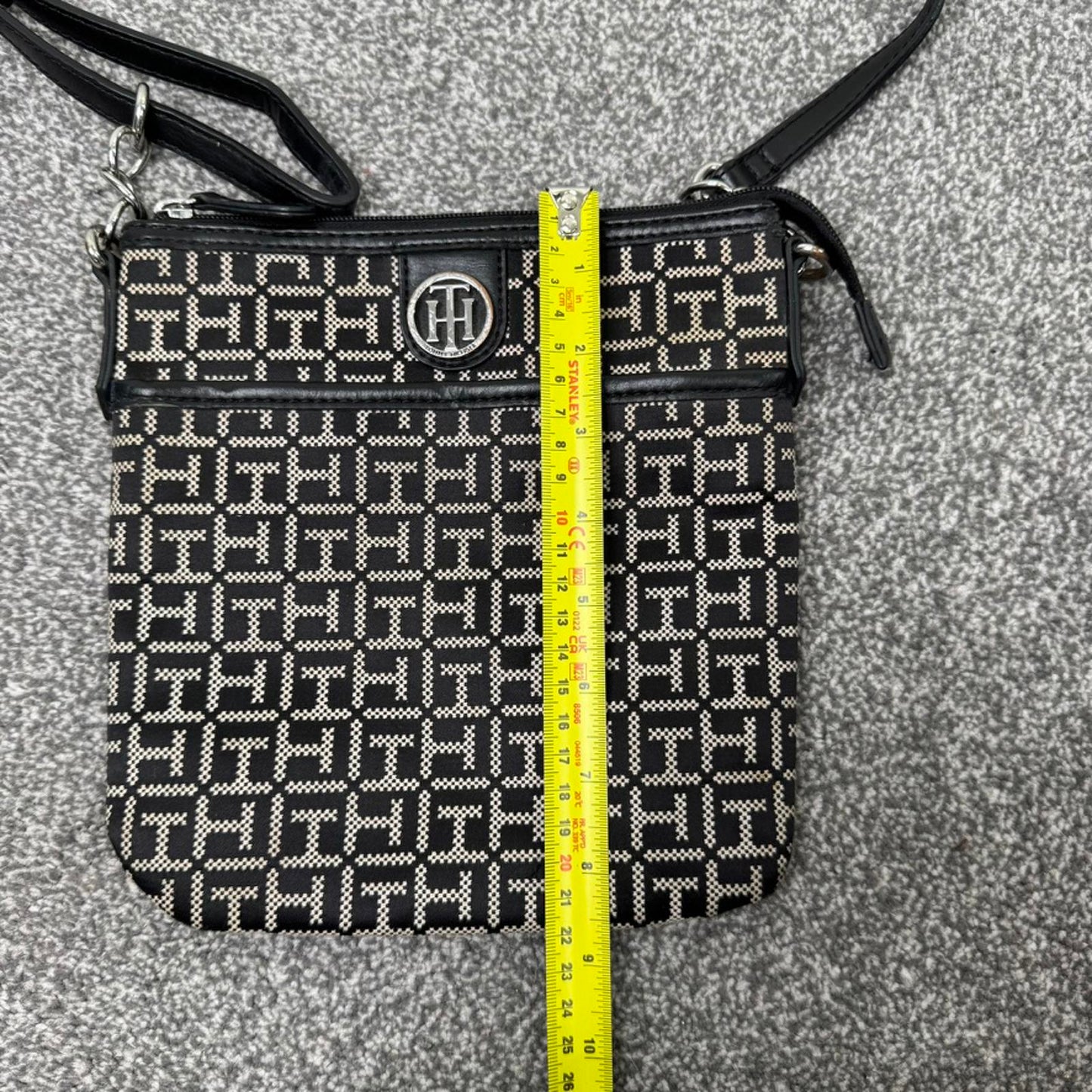 Tommy Hilfiger crossbody bag small adjustable strap logo zipper closure