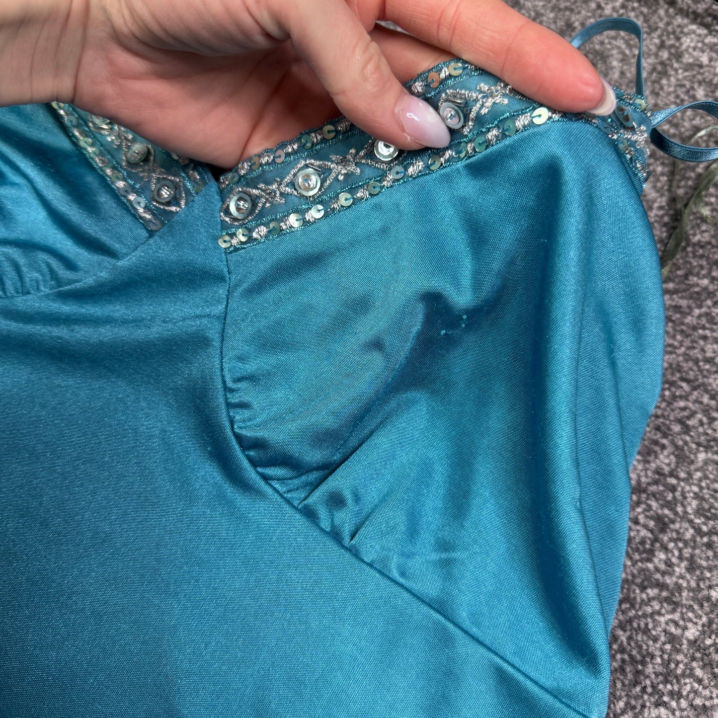 Y2K vintage slinky sequin cami top