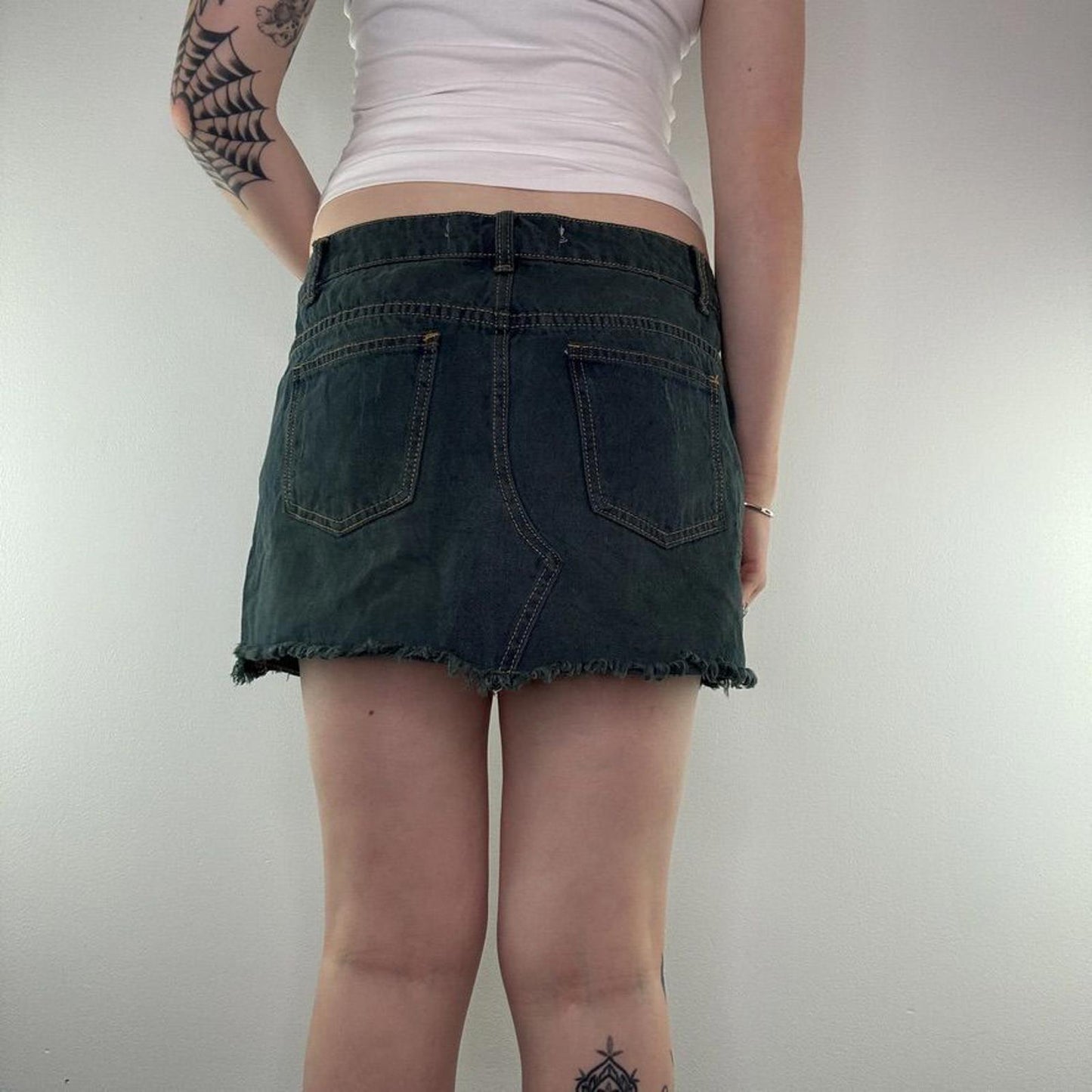 Y2K vintage low rise fraying hem mini skirt dark denim wash archive