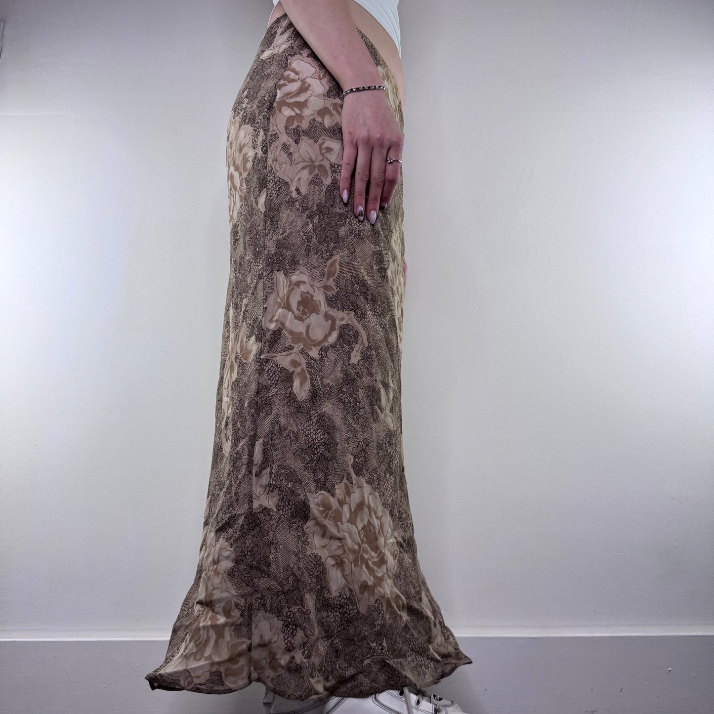 Y2K vintage floral lace pattern maxi skirt