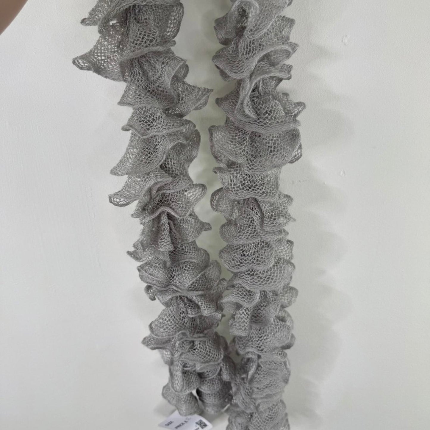 Y2K vintage knitted scarf ruffle layered sparkly grey glitter silver