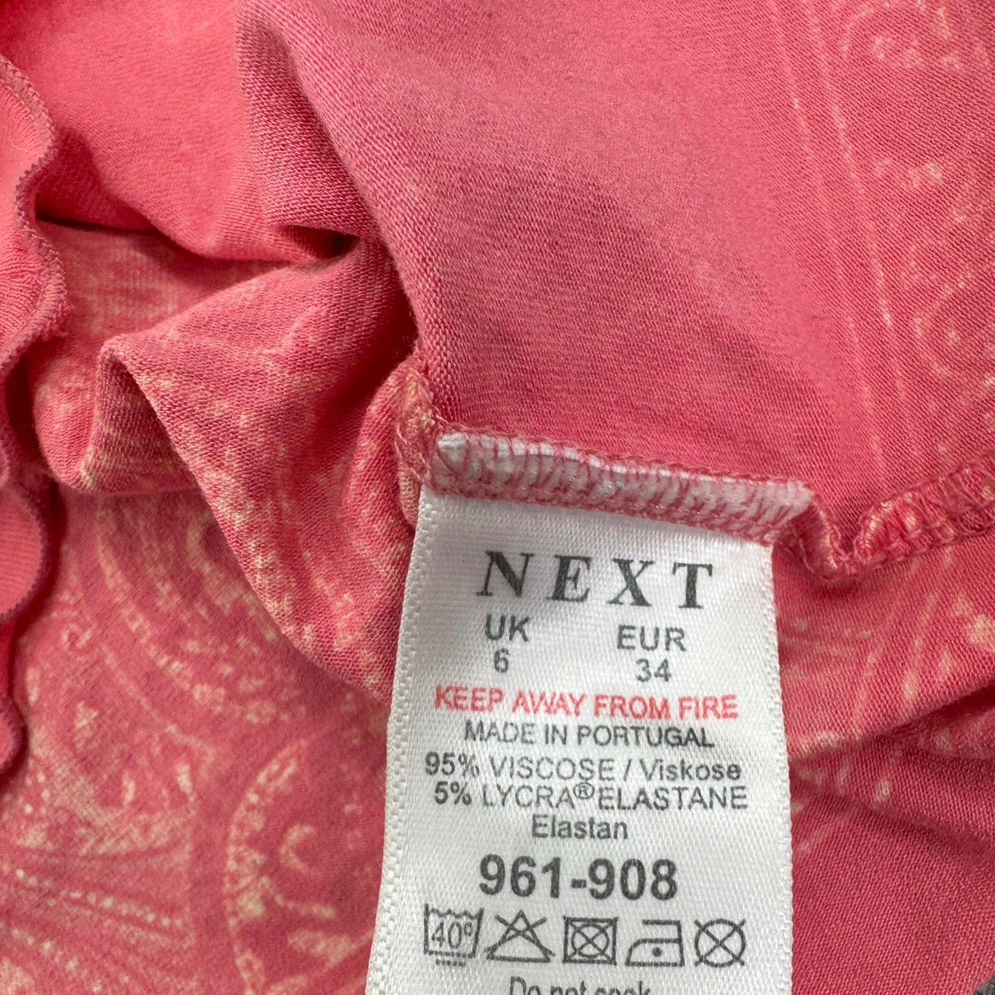 Y2K vintage keyhole tank top halter neck bow paisley pattern bow sparkly