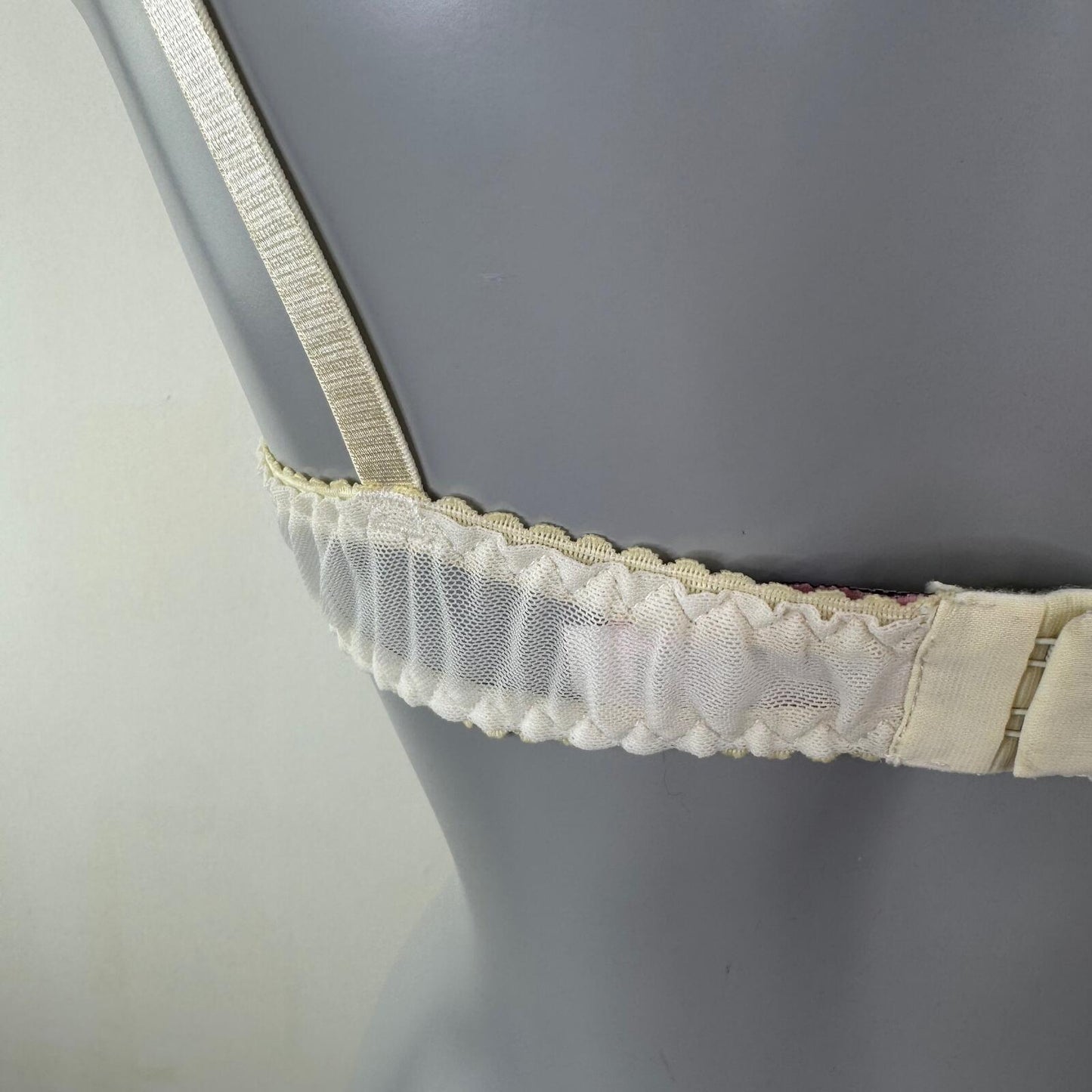 Y2K vintage 100% silk bralette non padded bra cream