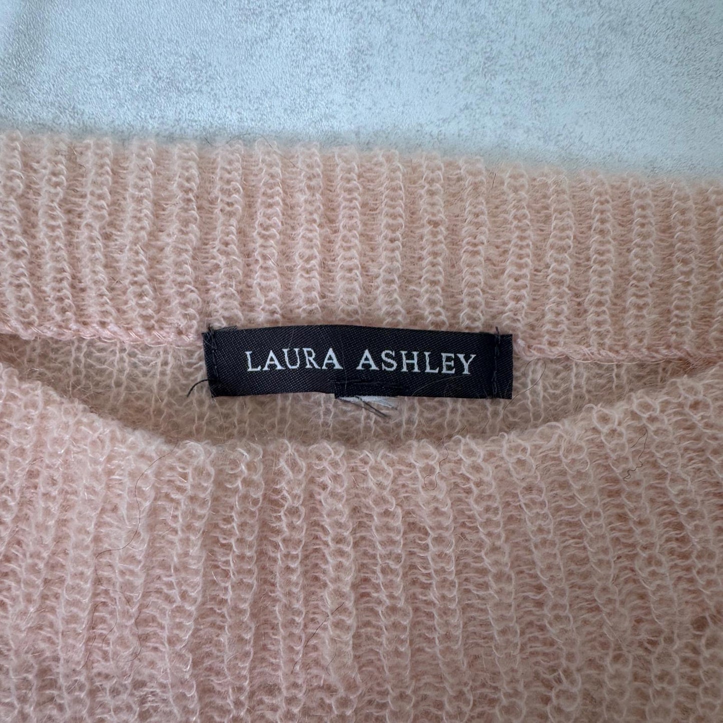 Laura Ashley mohair wool/ mohair blend jumper fine knit pale light pink knitted
