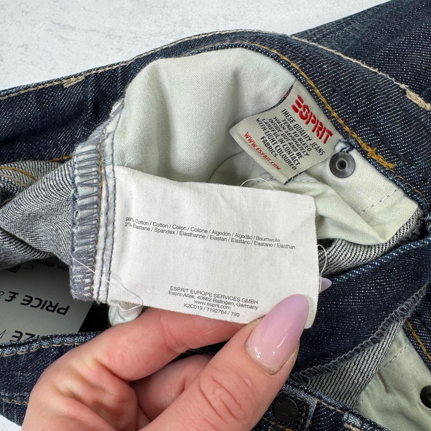 Y2K vintage bootcut denim jeans dark blue wash faded stretch mid rise