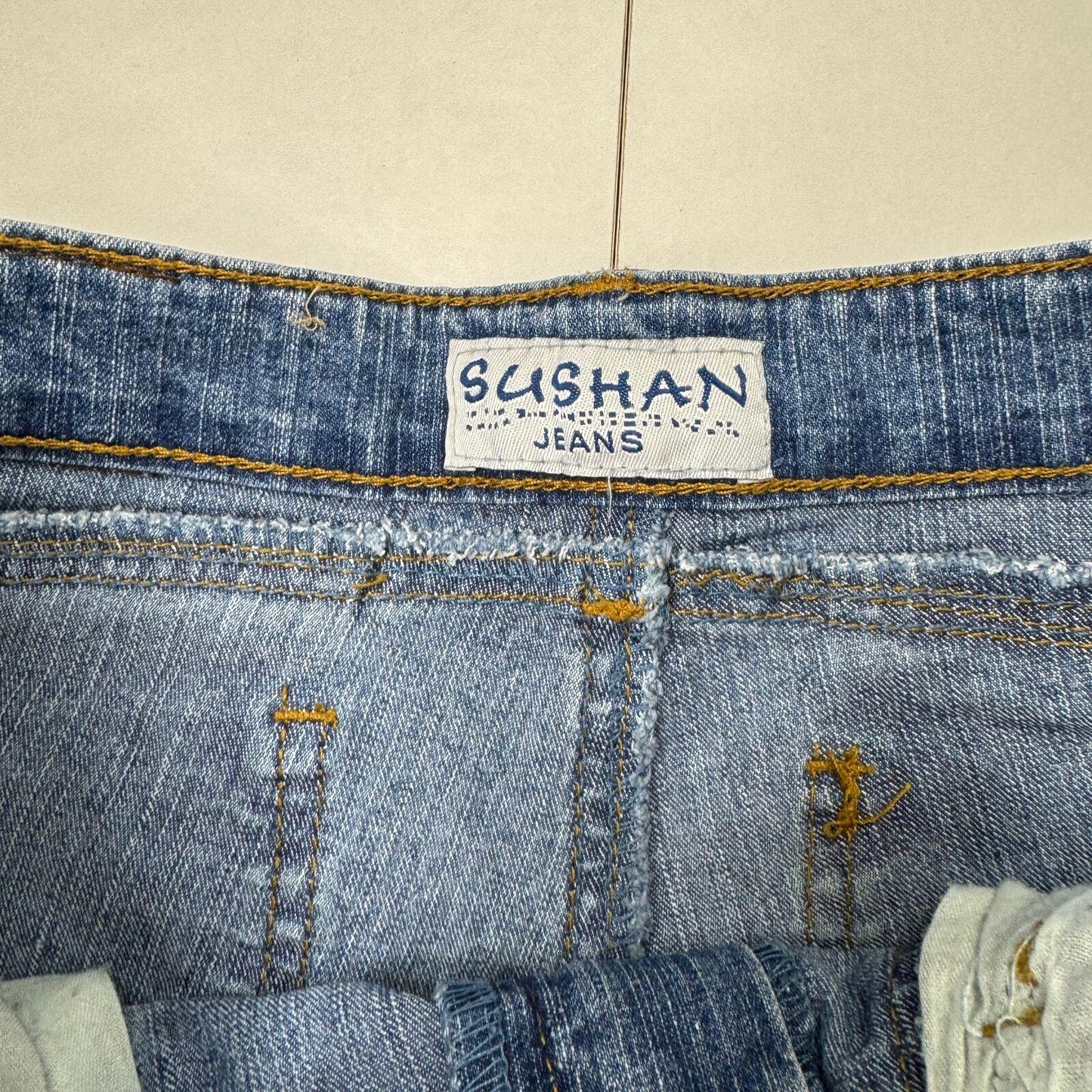 Y2K vintage baggy denim jeans low rise faded light blue cargo pocket stretchy