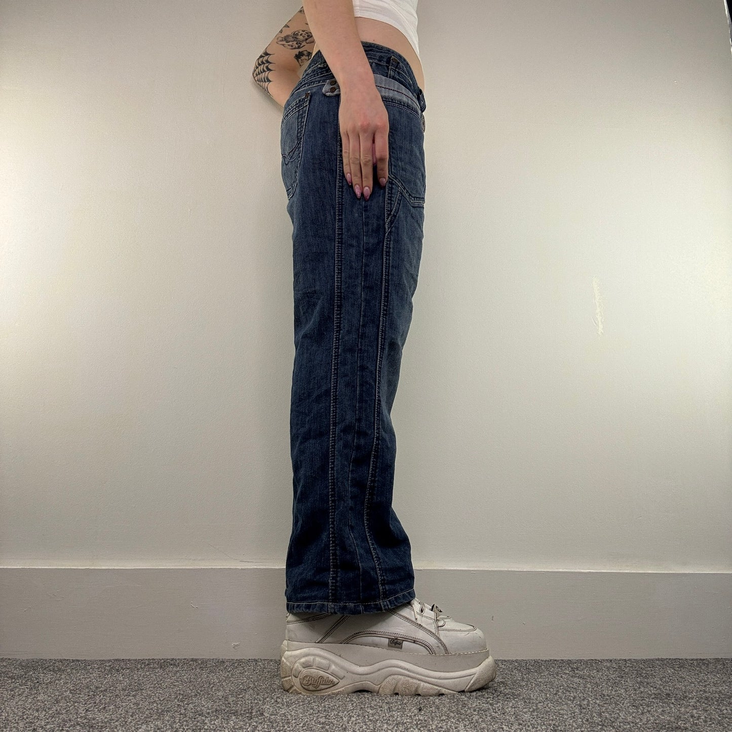 Y2K vintage slouchy baggy jeans faded denim mid rise two tone utility cargo