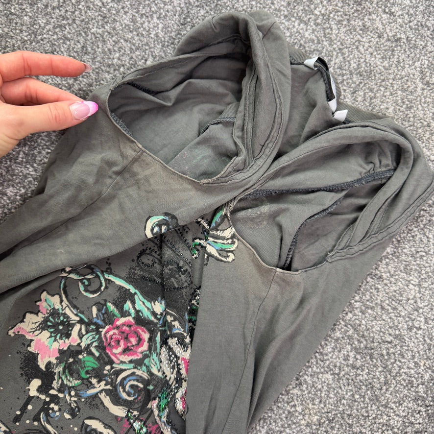Y2K vintage grey tattoo rose studded top t shirt