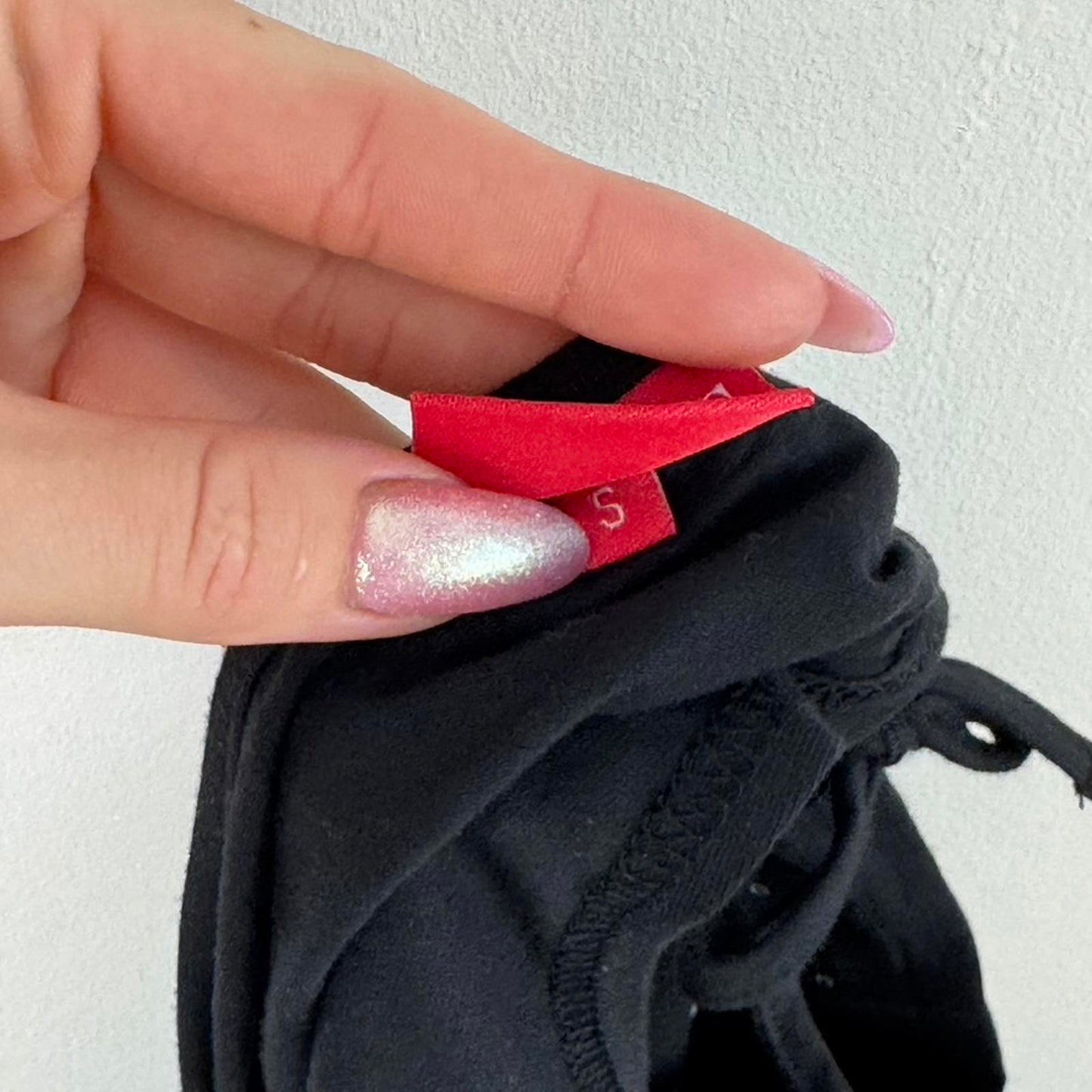 Y2K vintage ELLE one shoulder tank top rhinestone ruched bow black