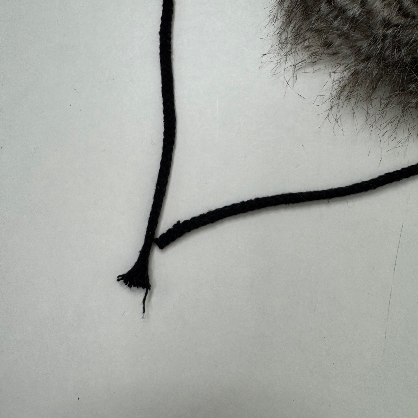 Y2K vintage trapper hat faux fur raccoon feathered style pattern oversized