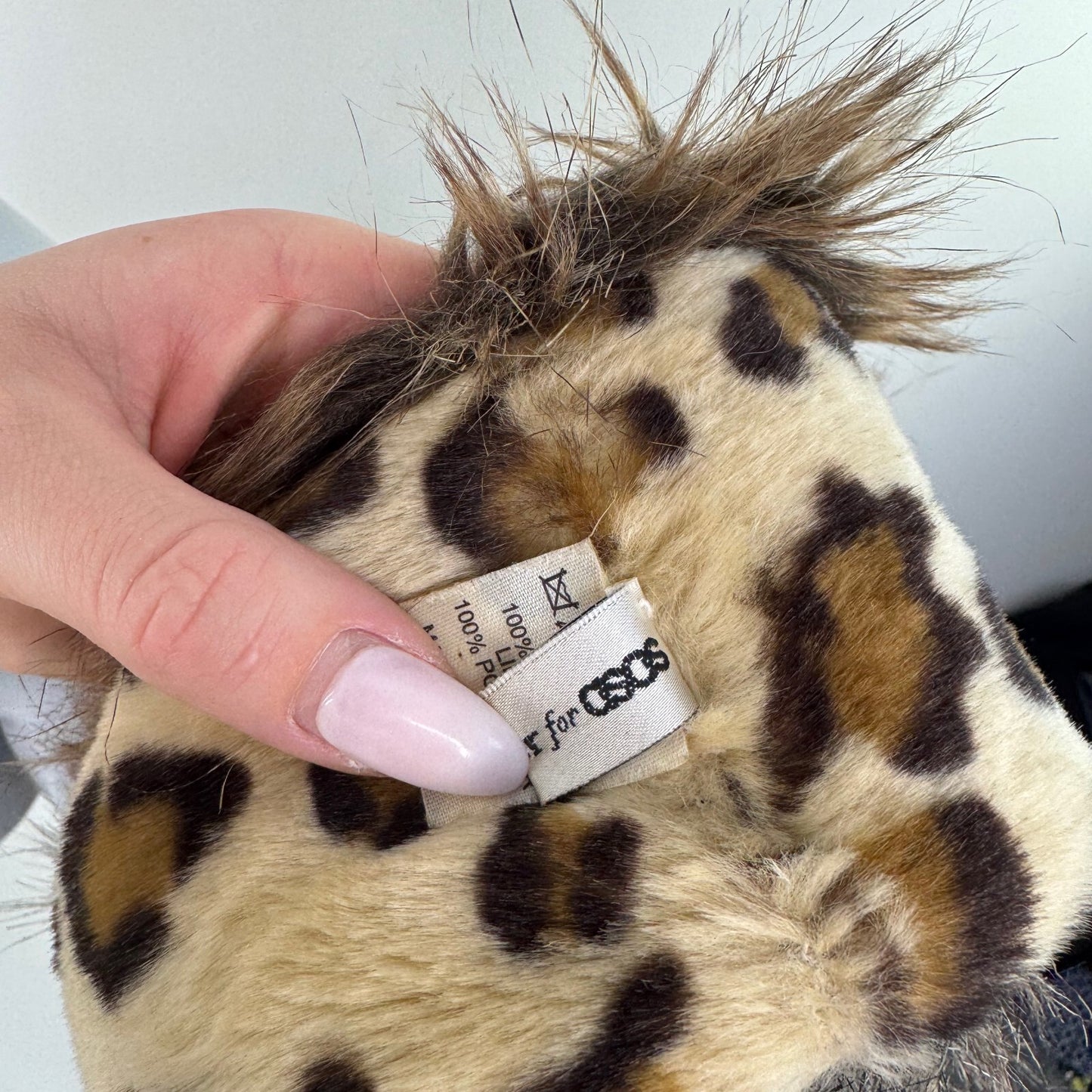 Vintage faux fur infinity scarf leopard print racoon style brown