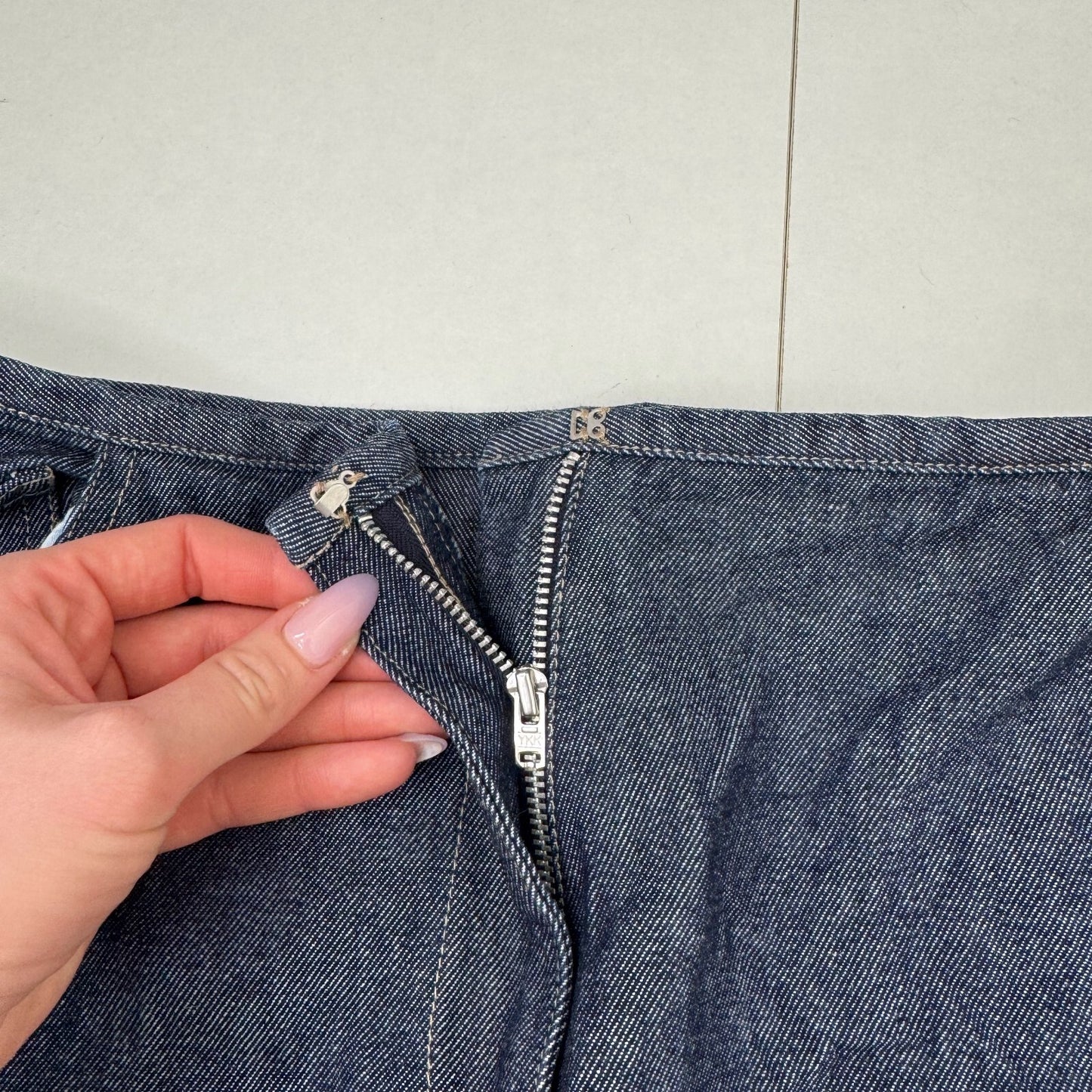 Y2K vintage denim maxi skirt dark blue wash pockets slit full length