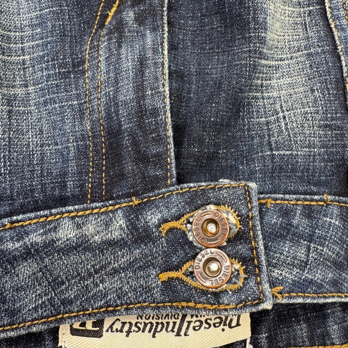 Y2K vintage bootcut denim jeans dark faded blue wash low rise
