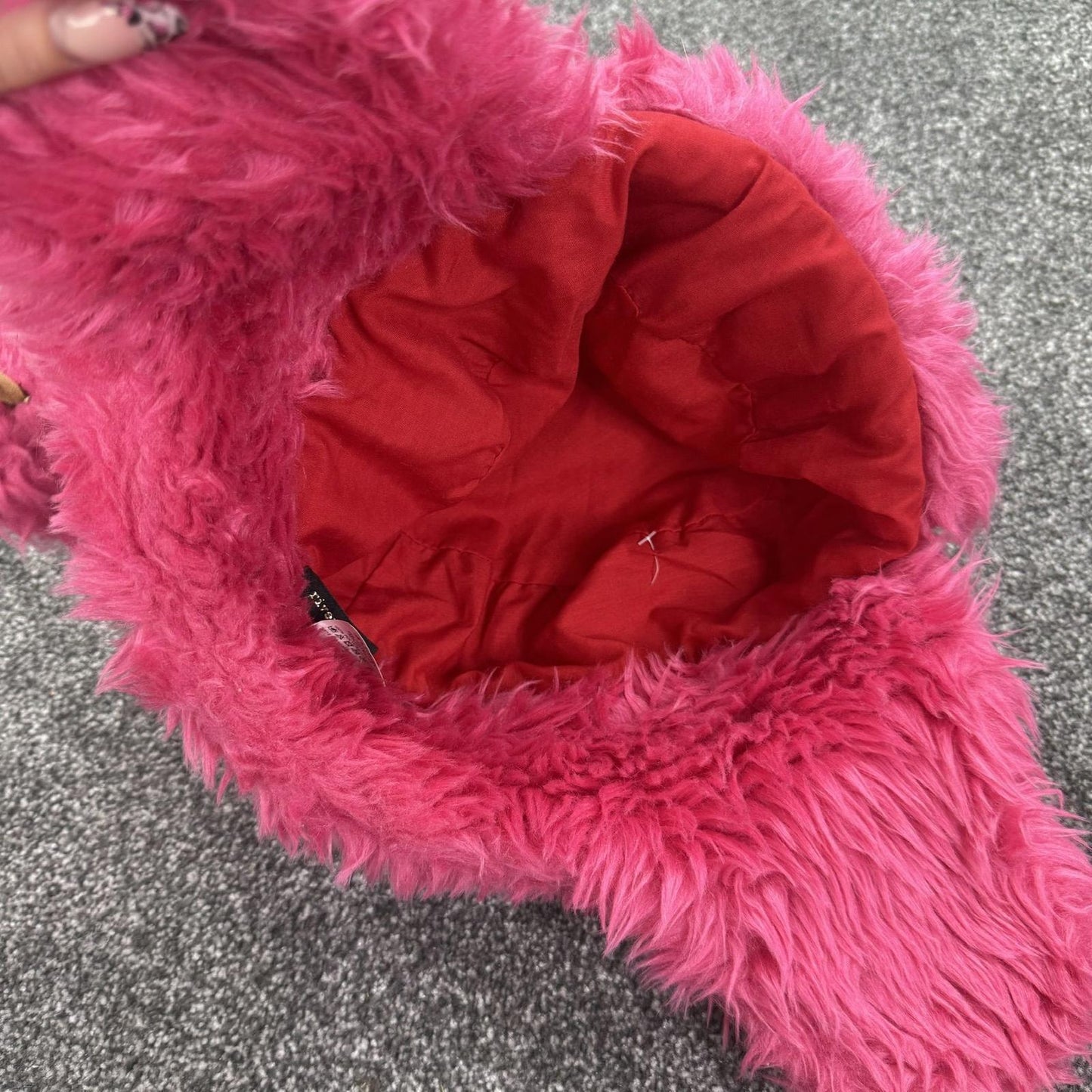 Y2K vintage faux fur trapper hat pom poms pink fluffy