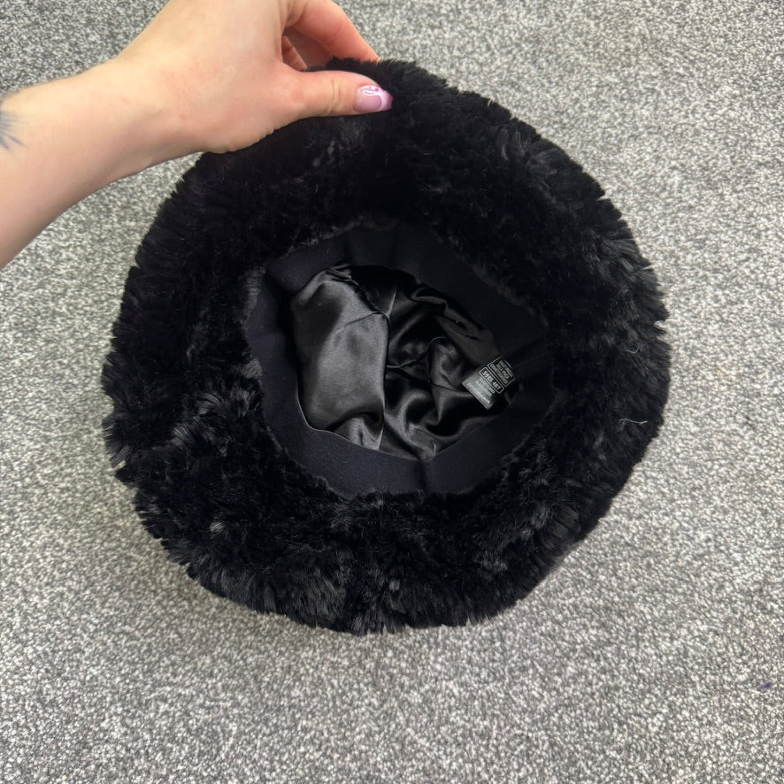 Y2K vintage faux fur bucket hat fluffy