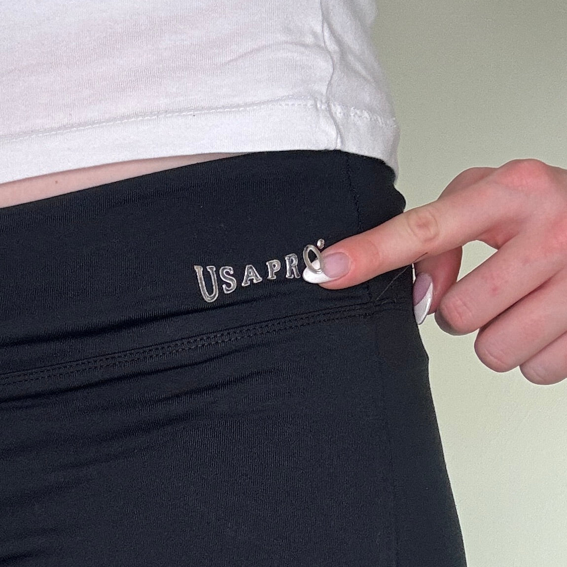 Y2K vintage USA Pro black yoga flared pants mid rise