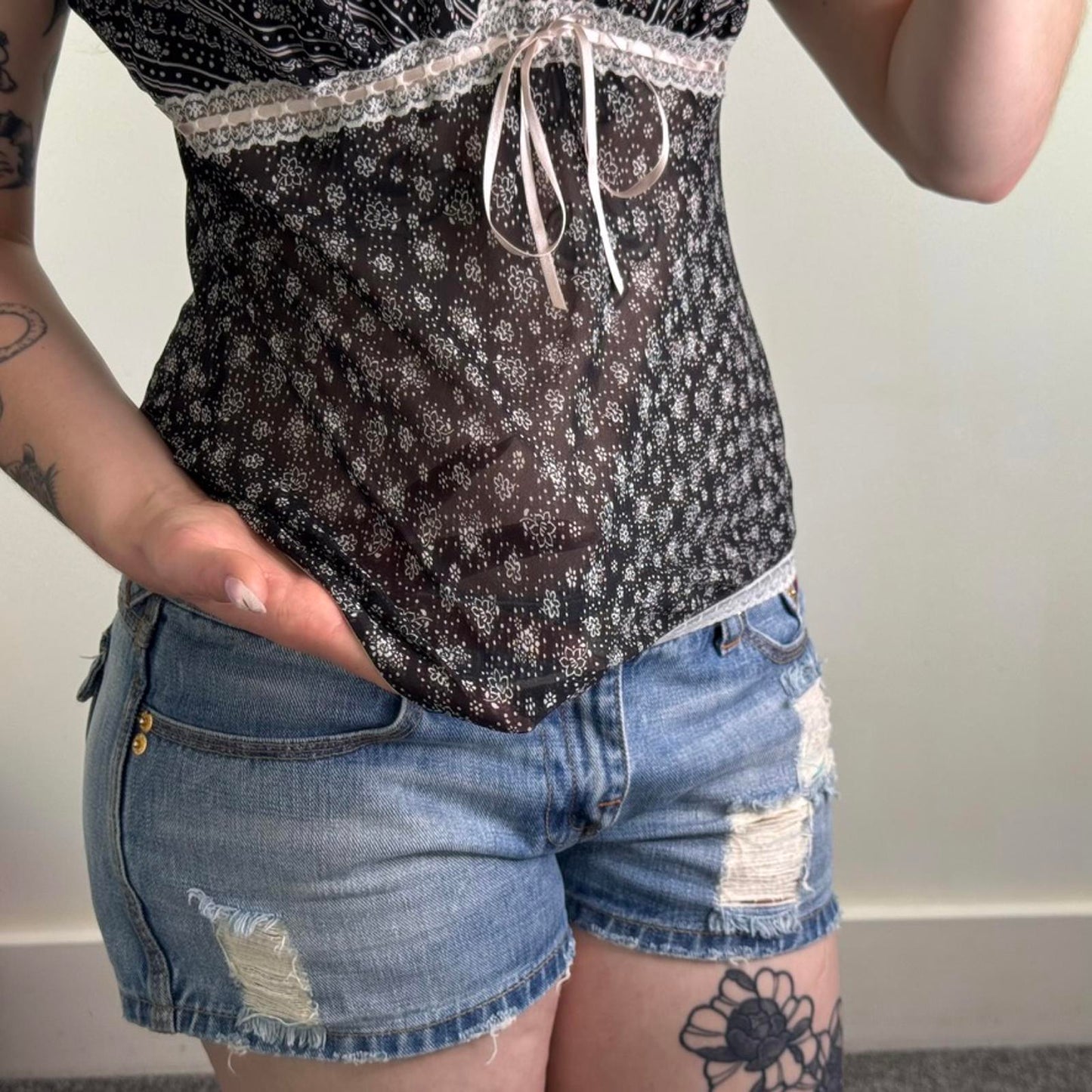 Y2K vintage sheer ditsy floral cami top lace trim black white baby pink strappy