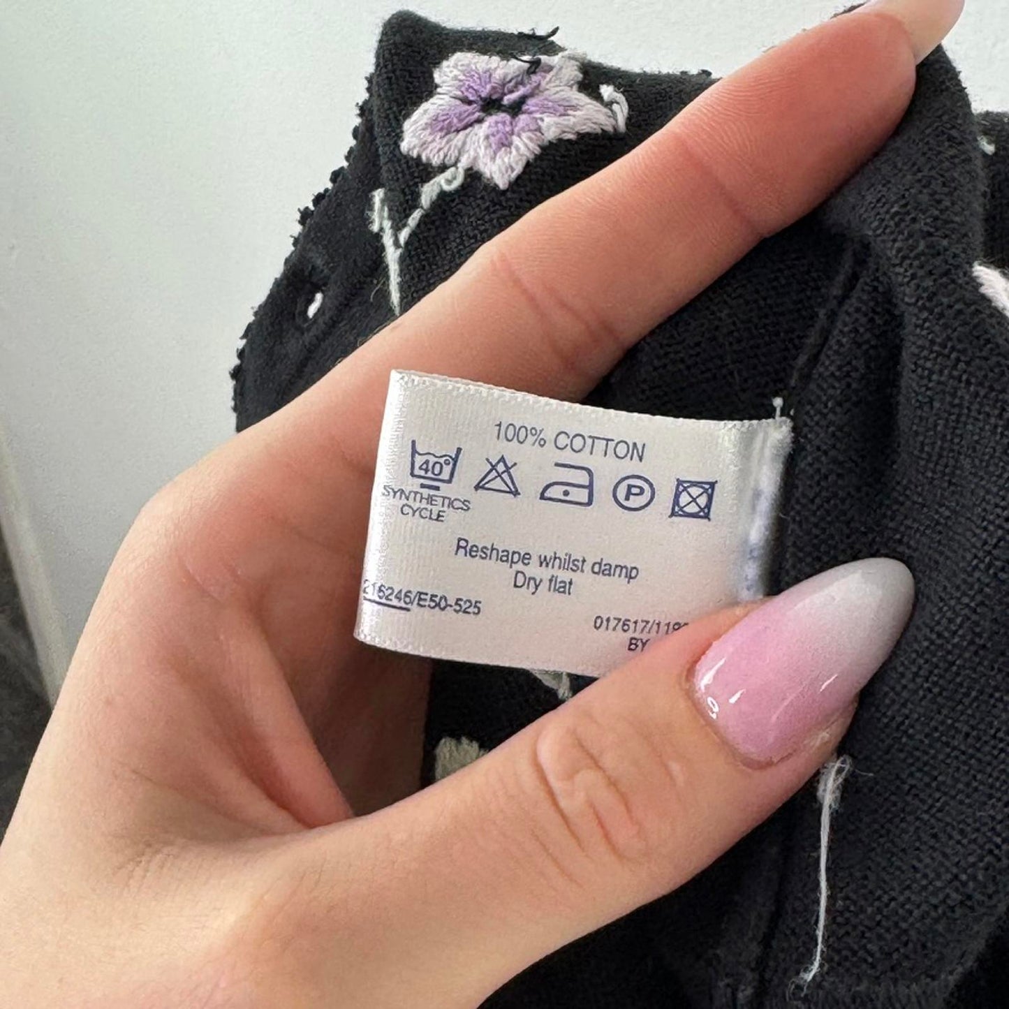 Y2K vintage Etam button up fine knit cardigan floral embroidered beaded v neck