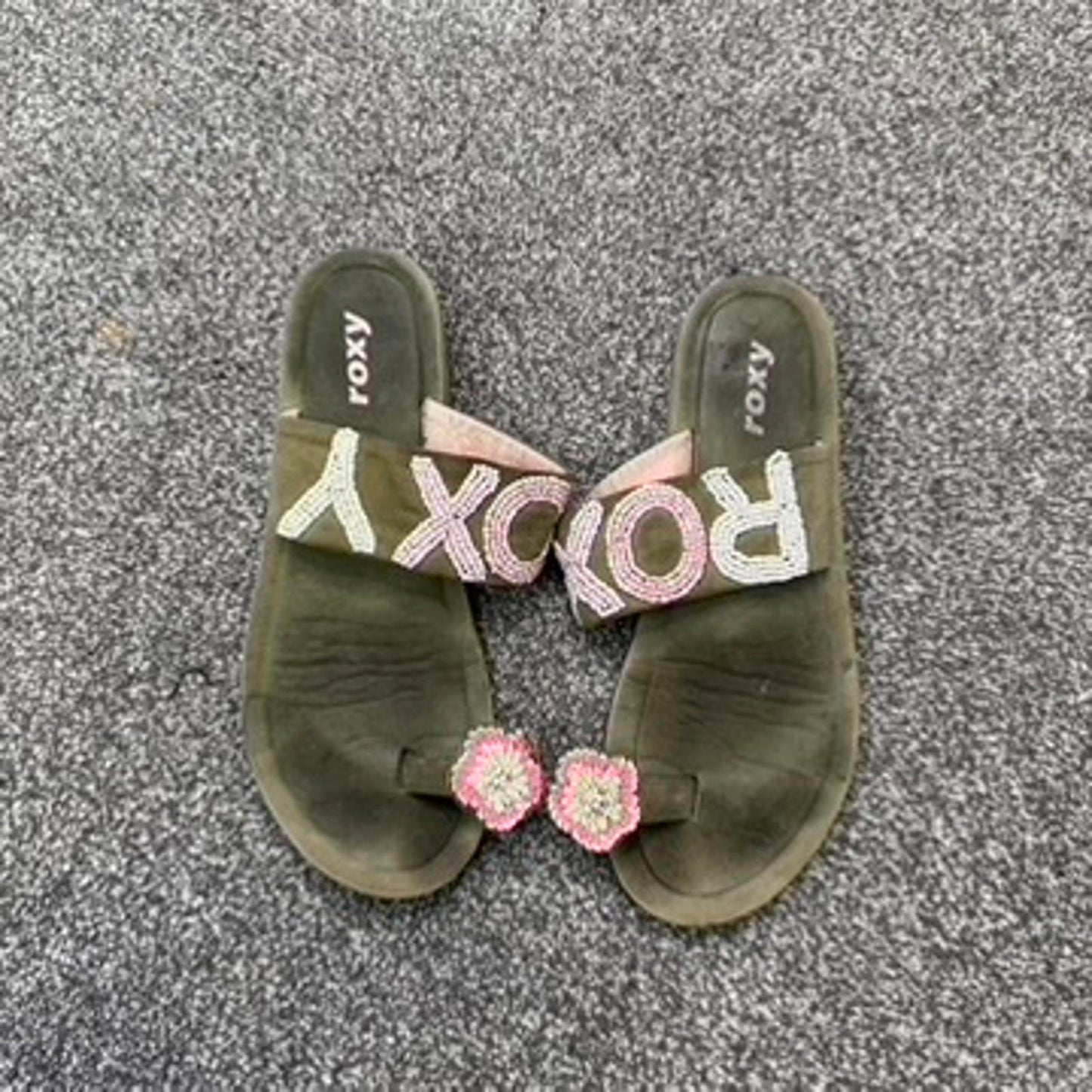 Y2K vintage Roxy beaded sequin floral summer flip flops flat sandals toe ring