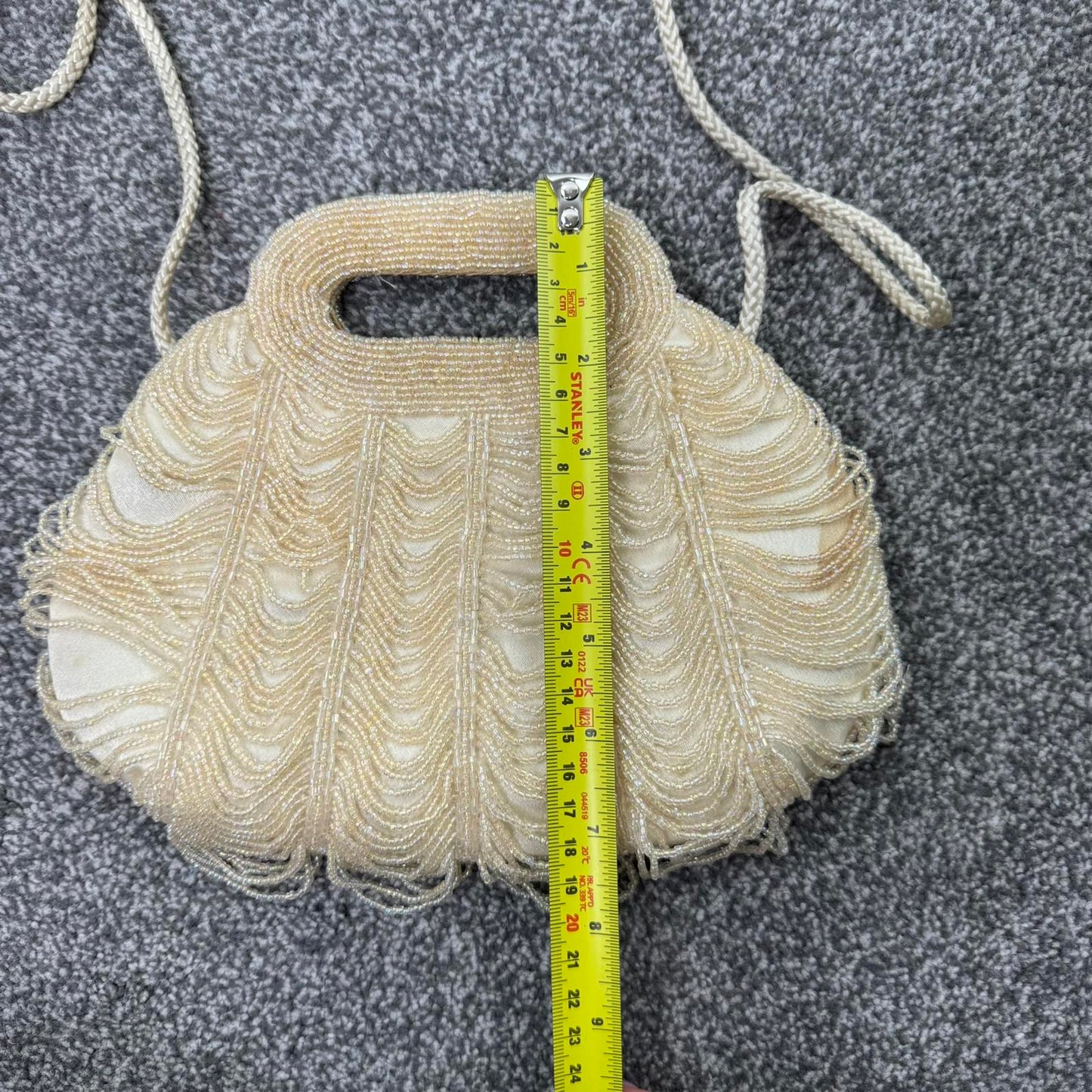 Y2K vintage beaded mini crossbody bag beads handbag evening cream scallop hem