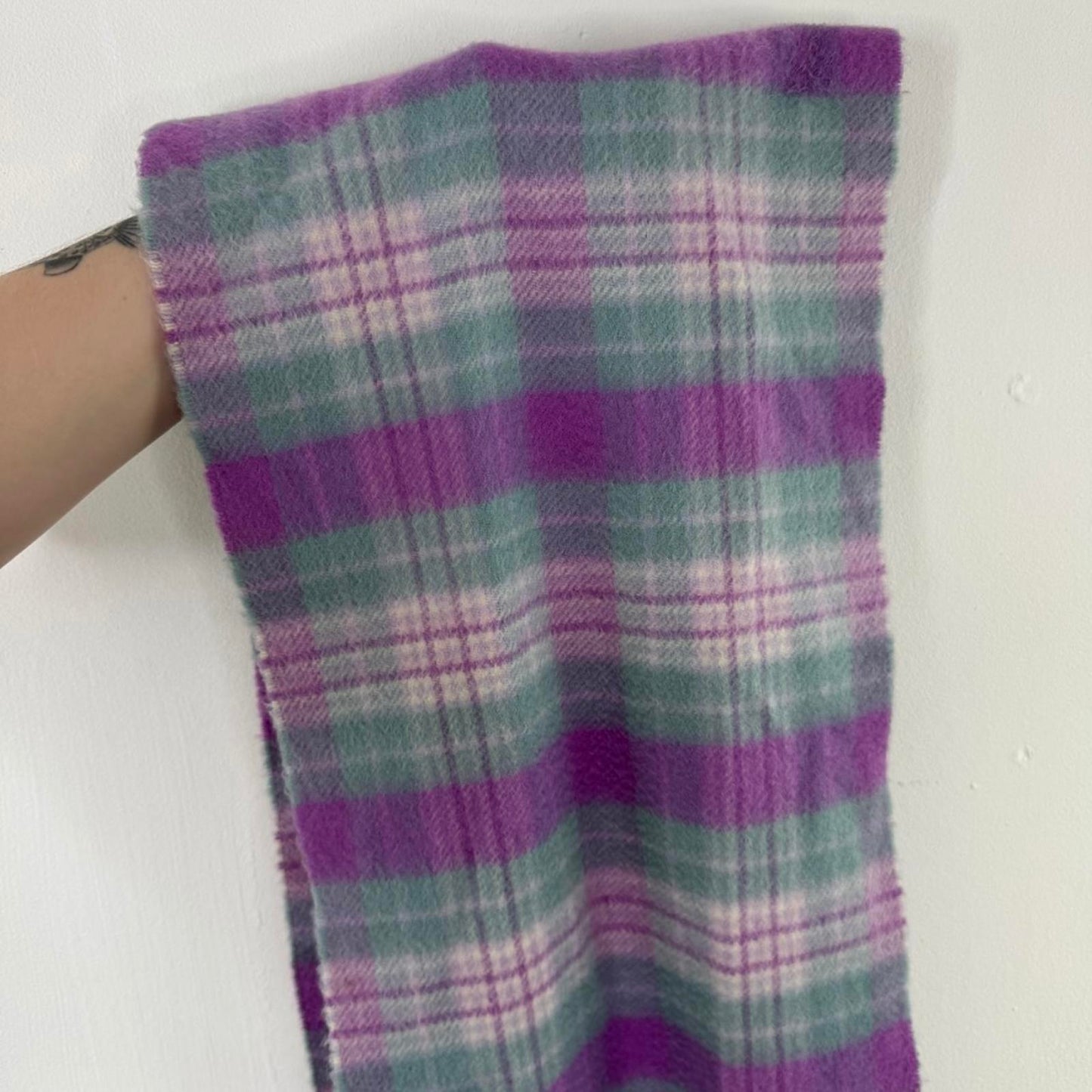 Y2K vintage pure cashmere scarf plaid tartan pastel purple blue fringe