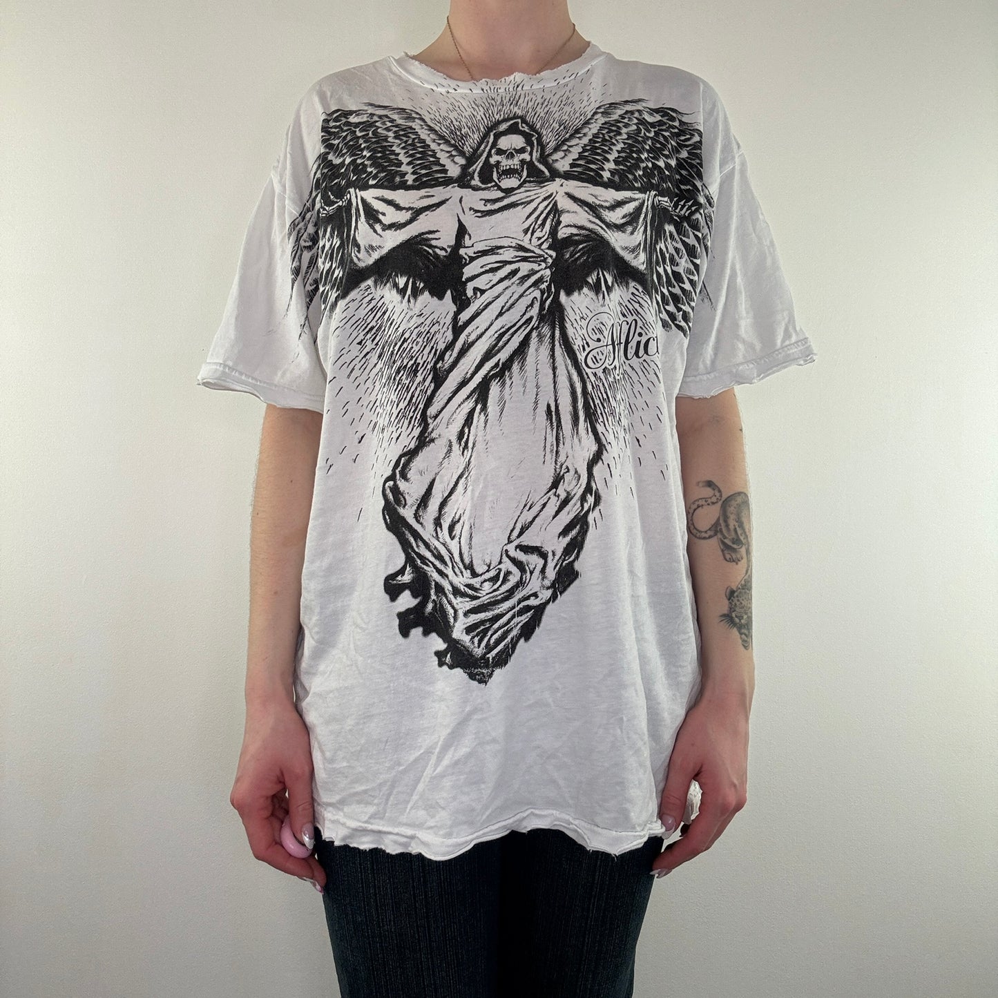 Y2K vintage Affliction graphic print white t shirt top