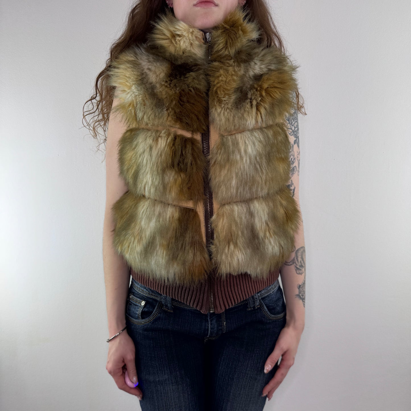 Y2K vintage faux fur sleeveless jacket gilet zip up