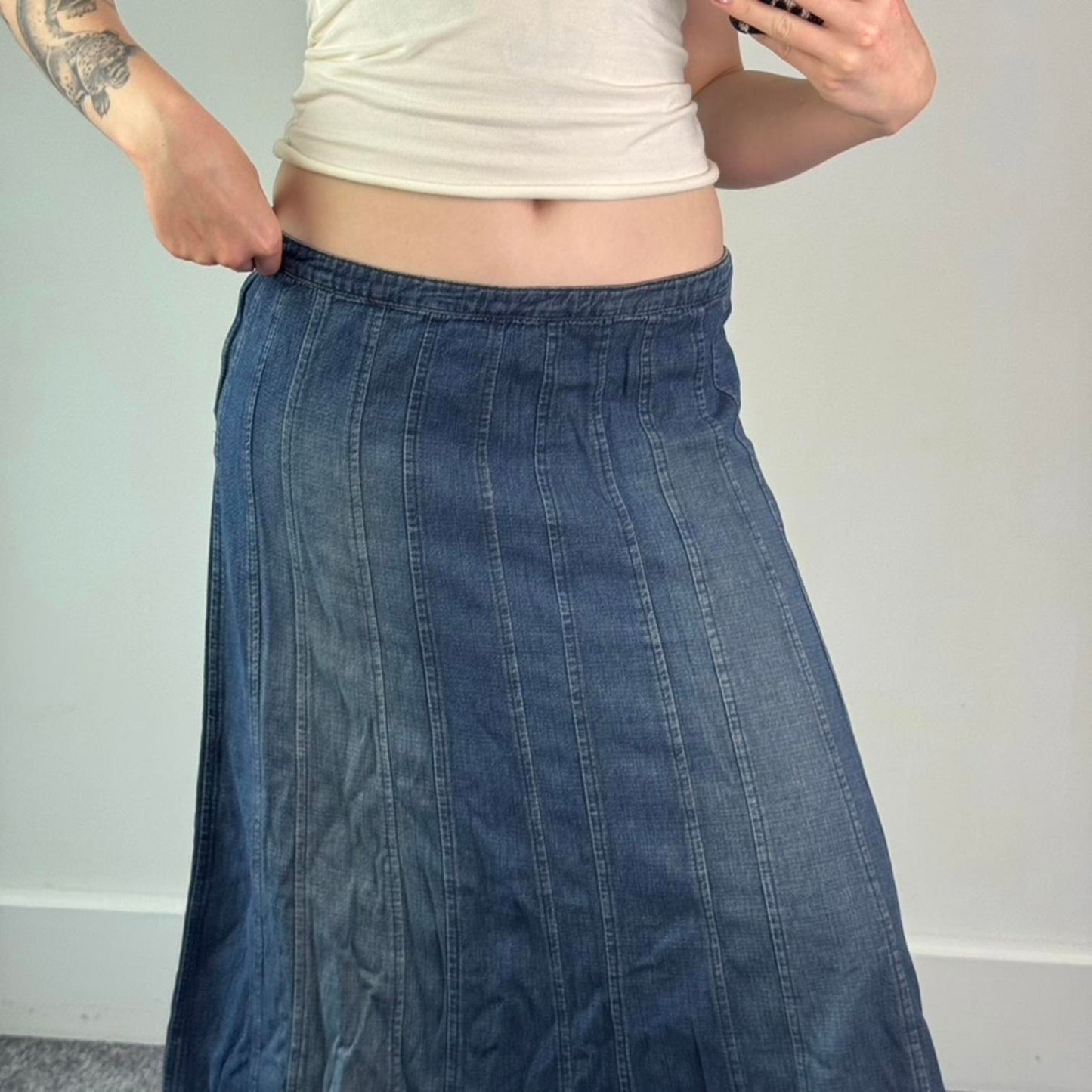 Y2K vintage faded denim maxi skirt a line blue wash vertical stitching