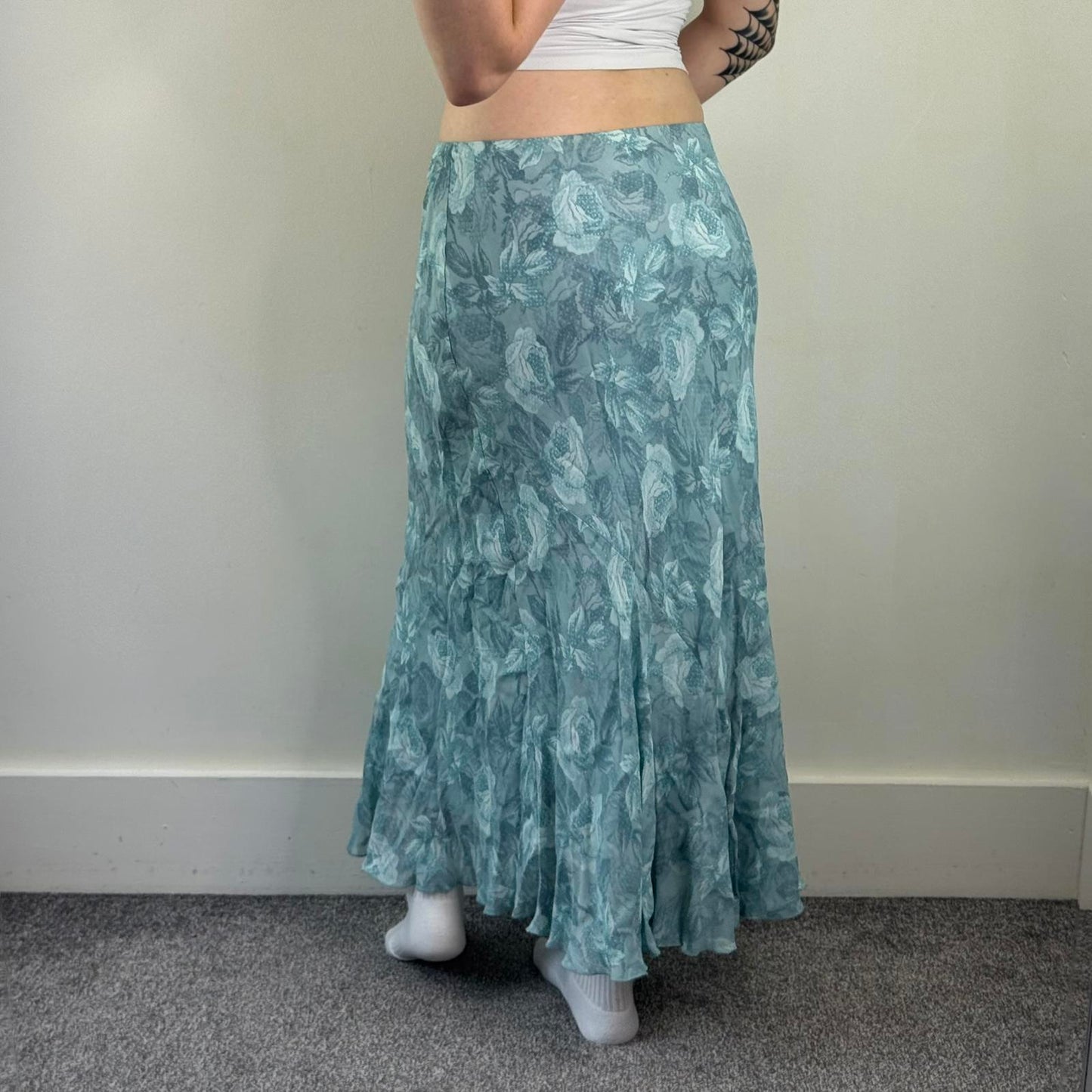 Y2K vintage floral rose maxi skirt a line stretch waist light blue feminine