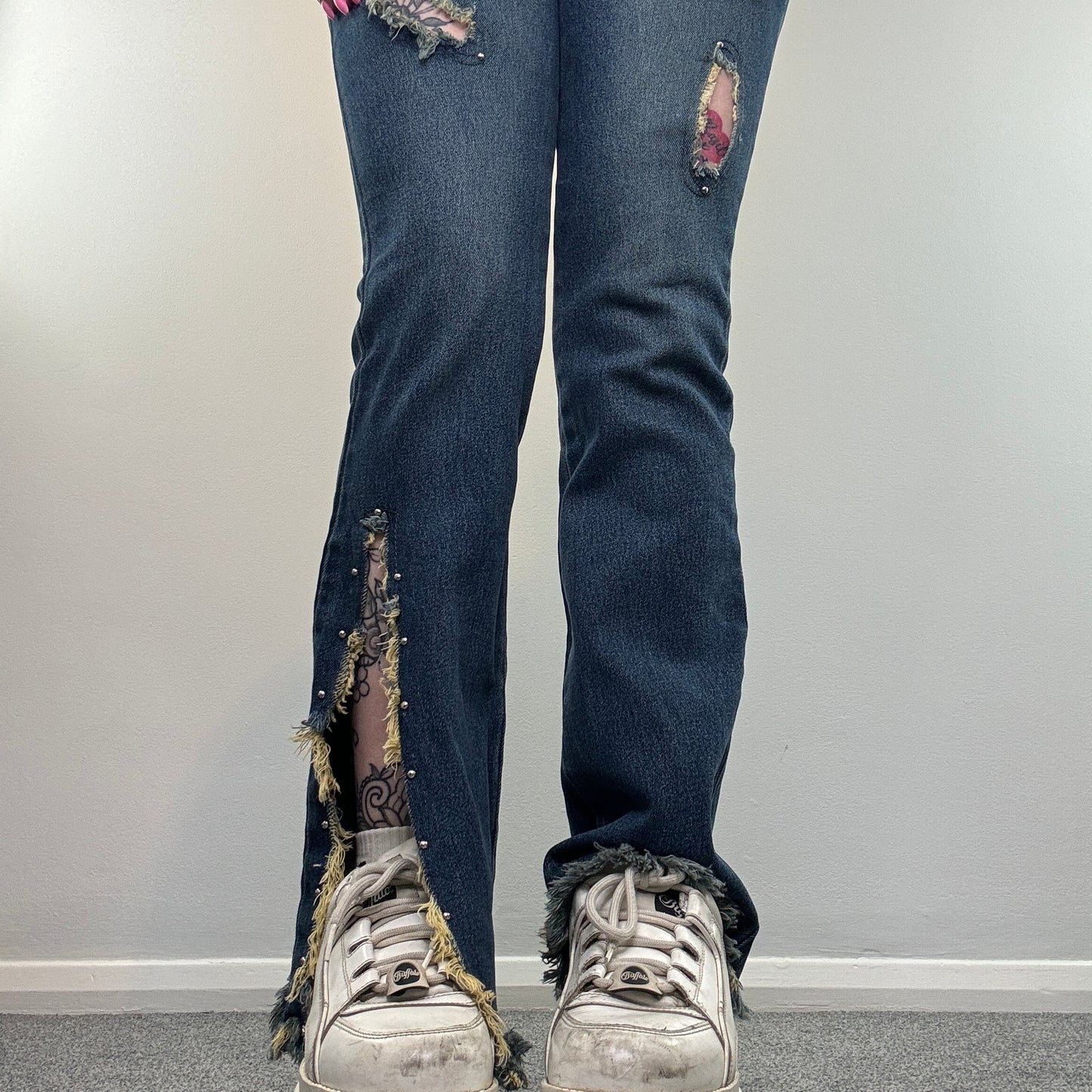 90s Y2K studded fraying flared jeans