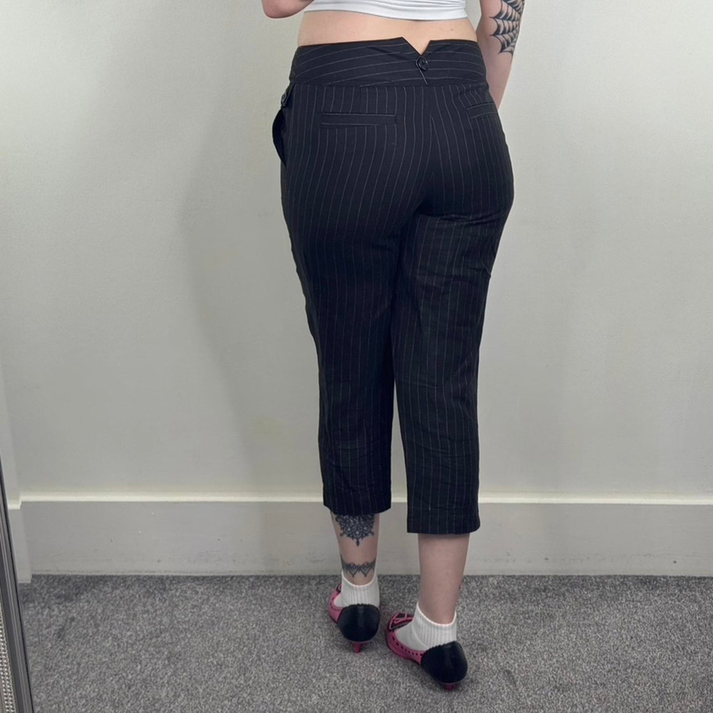 Y2K vintage capri pinstripe trousers linen blend mid rise cropped buttons office