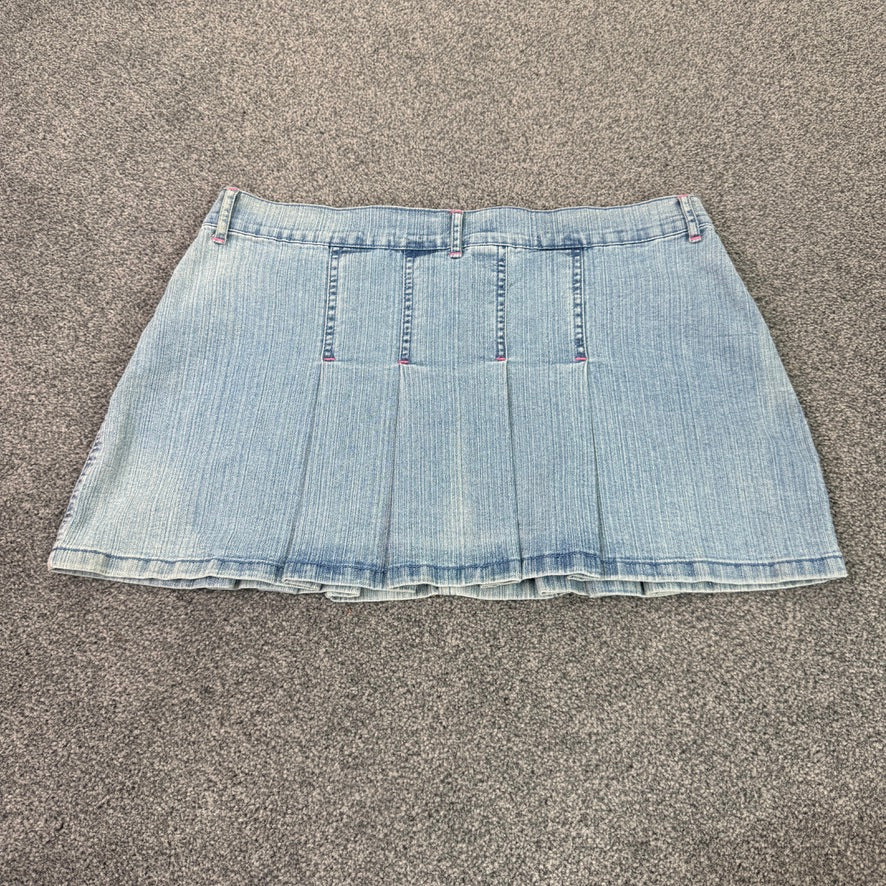 Y2K vintage low rise mini skirt pleated denim pink contrast stitch