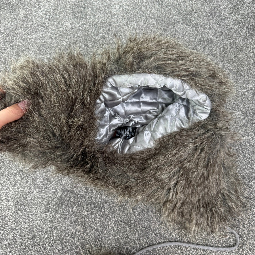 Y2K vintage faux fur trapper hat pom poms