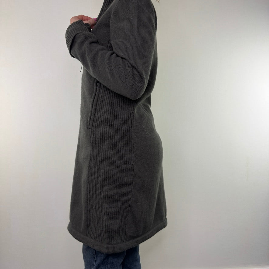 Y2K vintage Bench knit long length zip up fitted cardigan