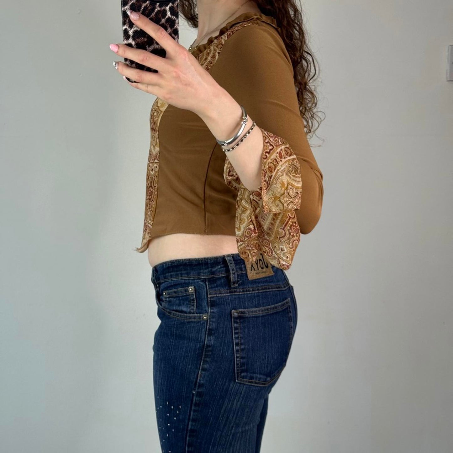 Y2K vintage boho paisley print flare sleeve stretchy fitted hanky hem top ruffle