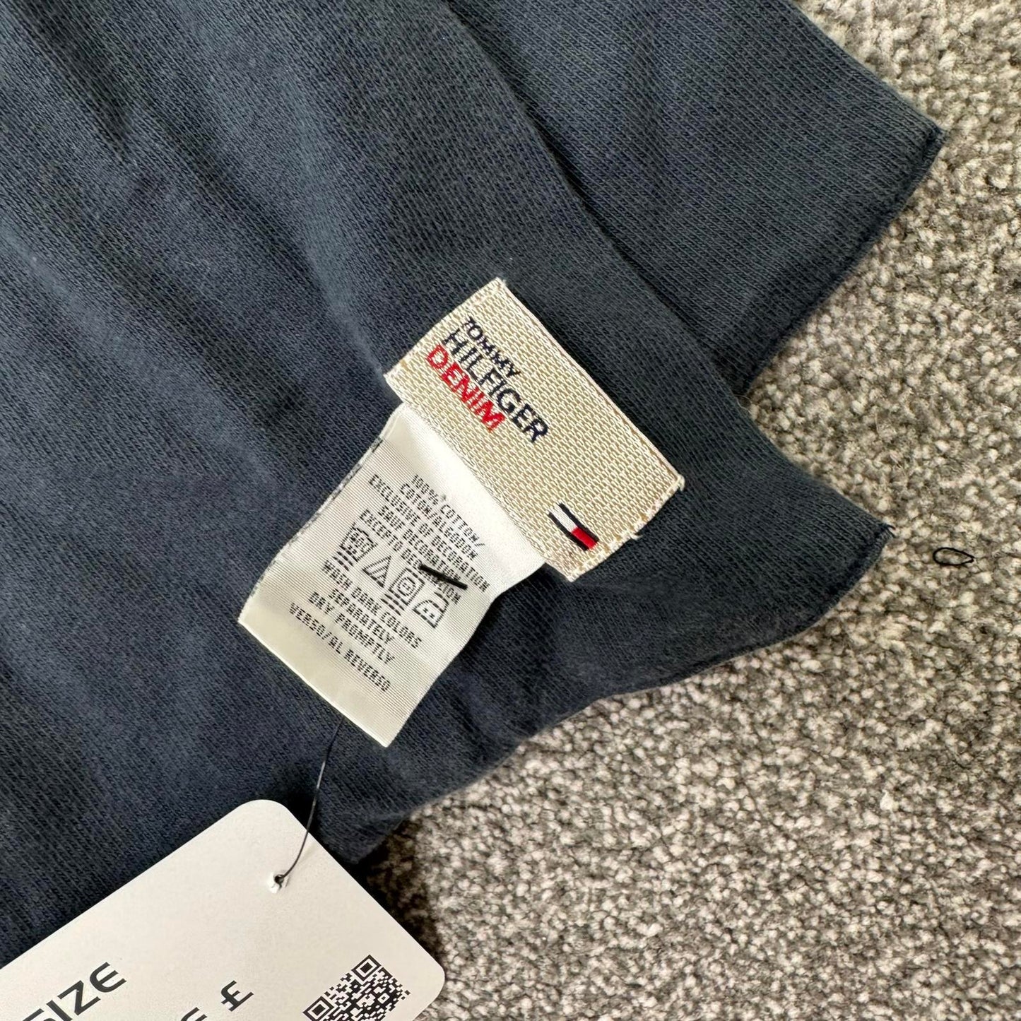 Y2K vintage Tommy Hilfiger denim scarf reversible unisex stripe embroidered