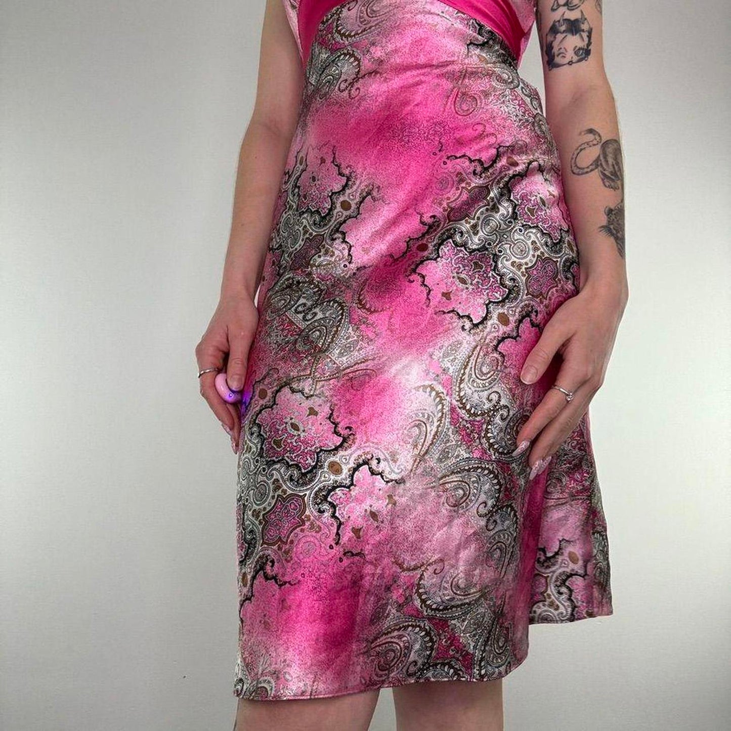 Y2K vintage ombre satin style floaty bow halter neck midi dress lightweight