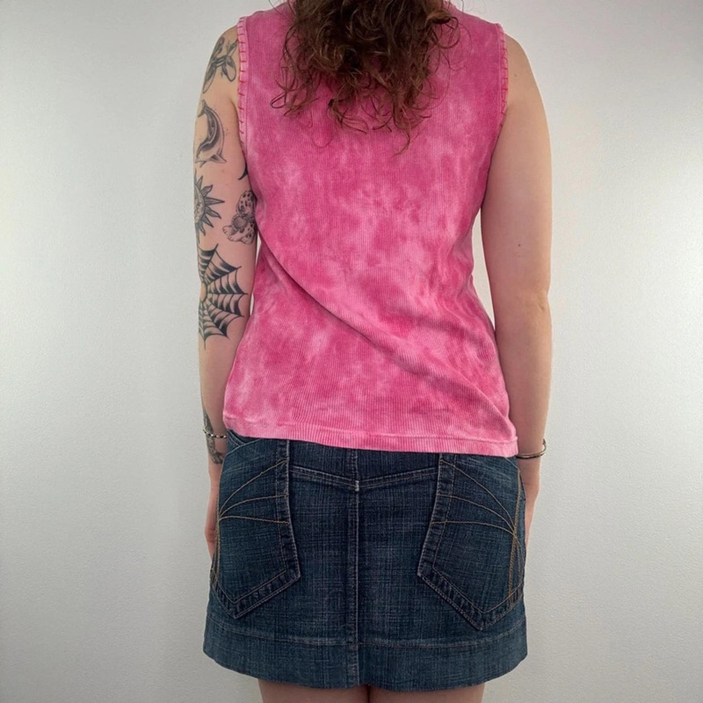 Y2K vintage sequin elephant tank top graphic print pink tie dye