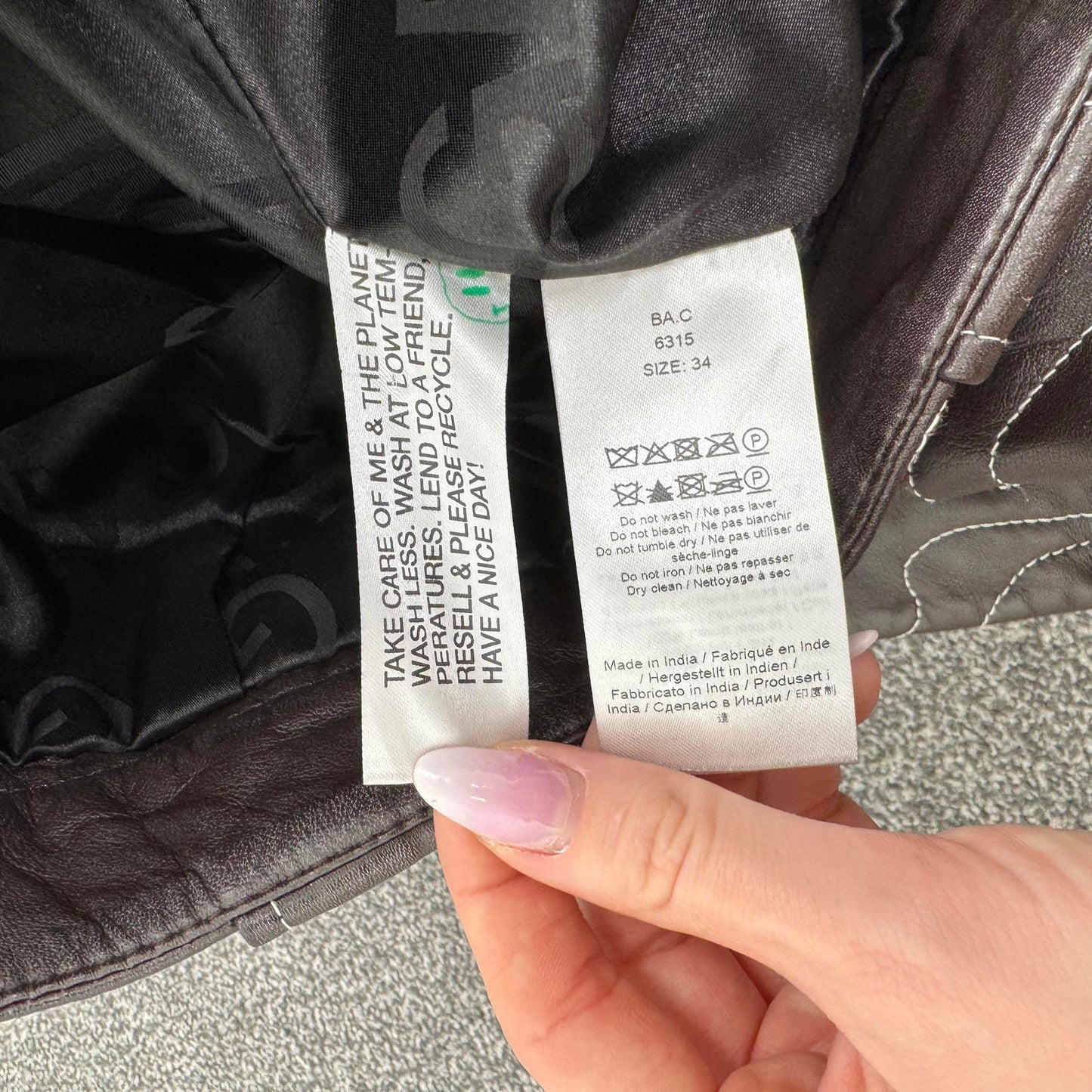 Ganni genuine lamb leather wavy mini skirt brown white pattern