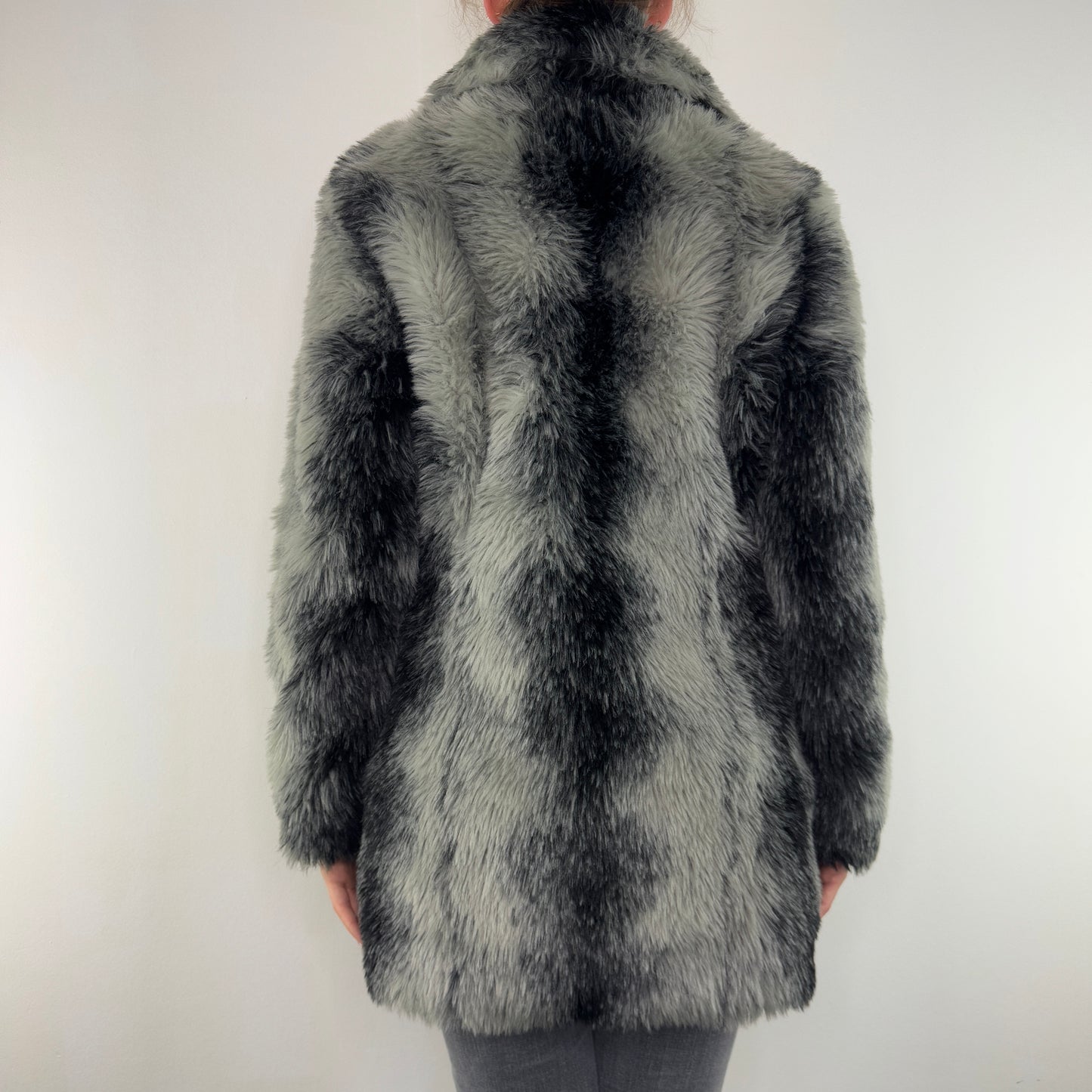 Y2K vintage faux fur long coat grey black stripe mid length collared pockets