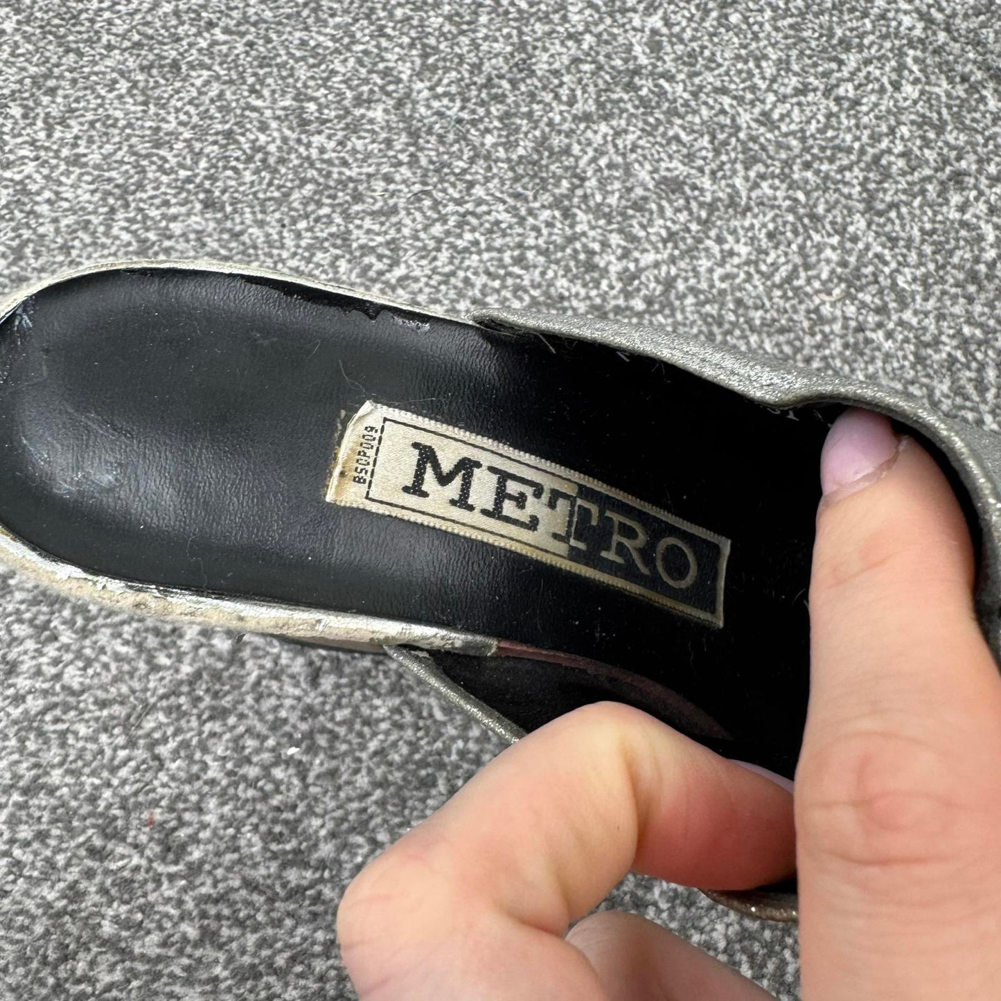 Y2K vintage Metro chunky platform heels silver metallic peep toe mules