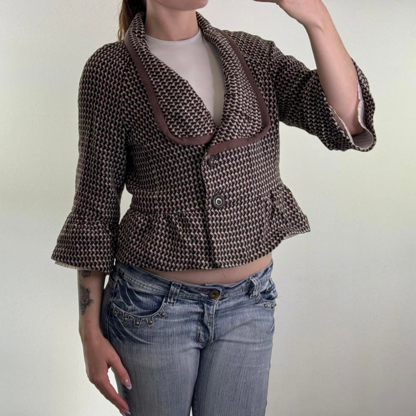 Y2K vintage wool blend cropped jacket frill flare hem v neck tailored pea